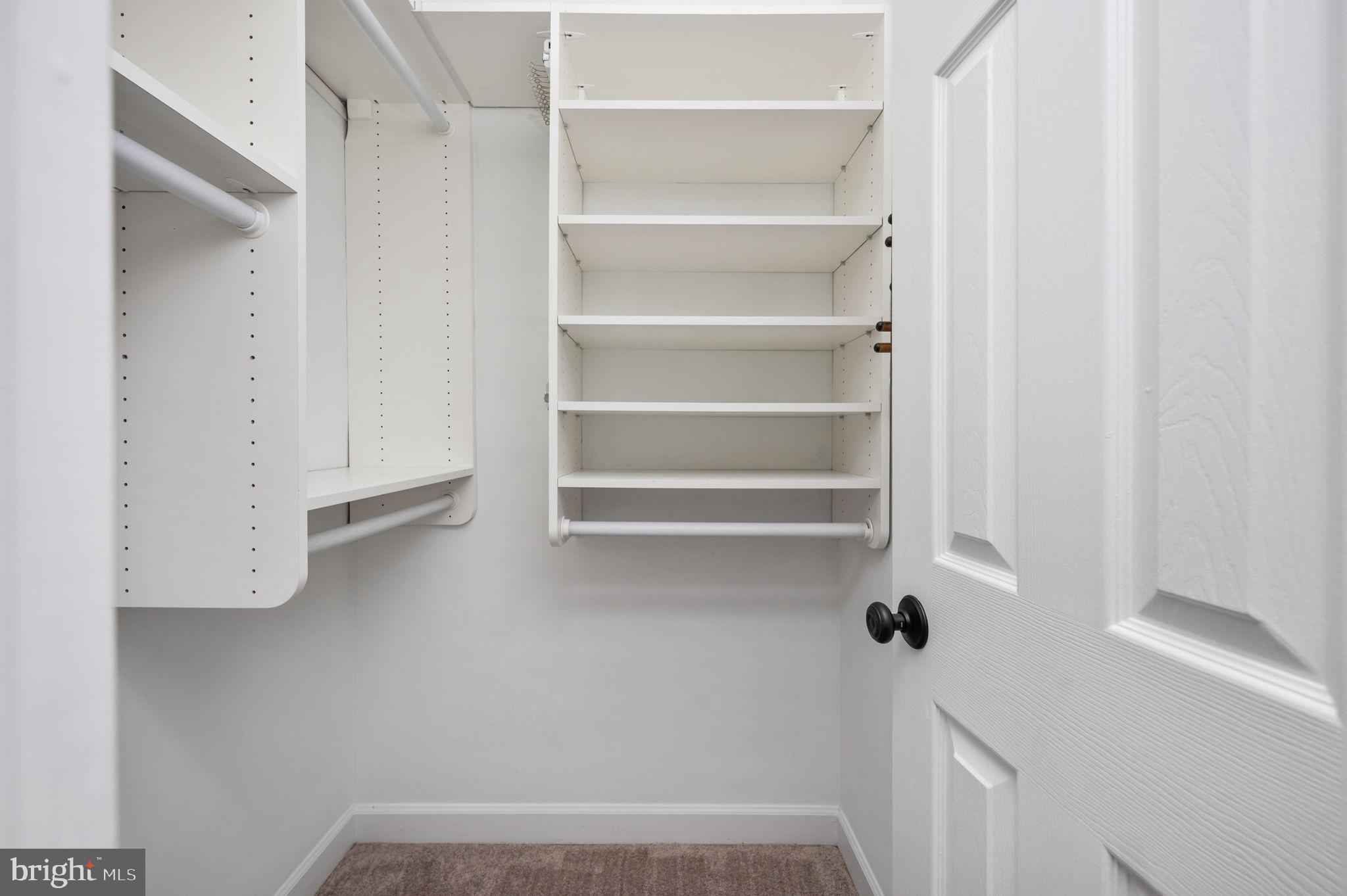 WEST MC LEAN - Residential