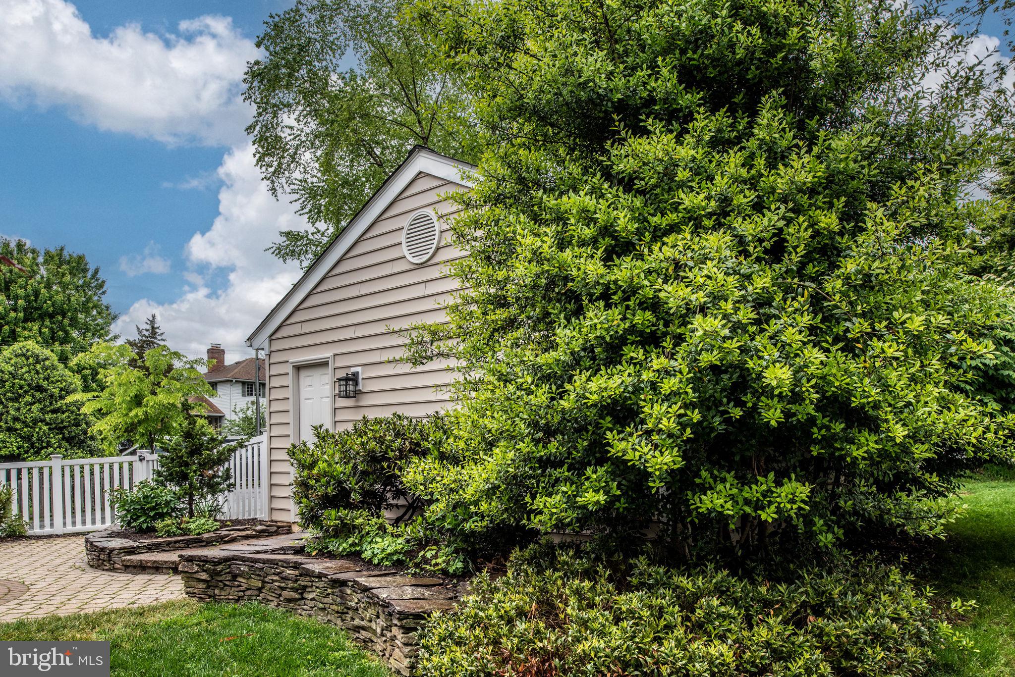 WEST MC LEAN - Residential