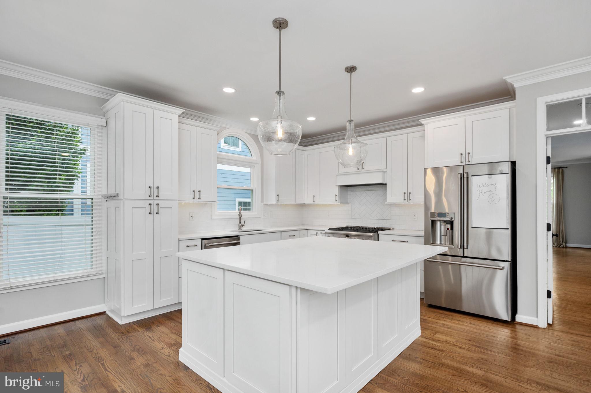 WEST MC LEAN - Residential