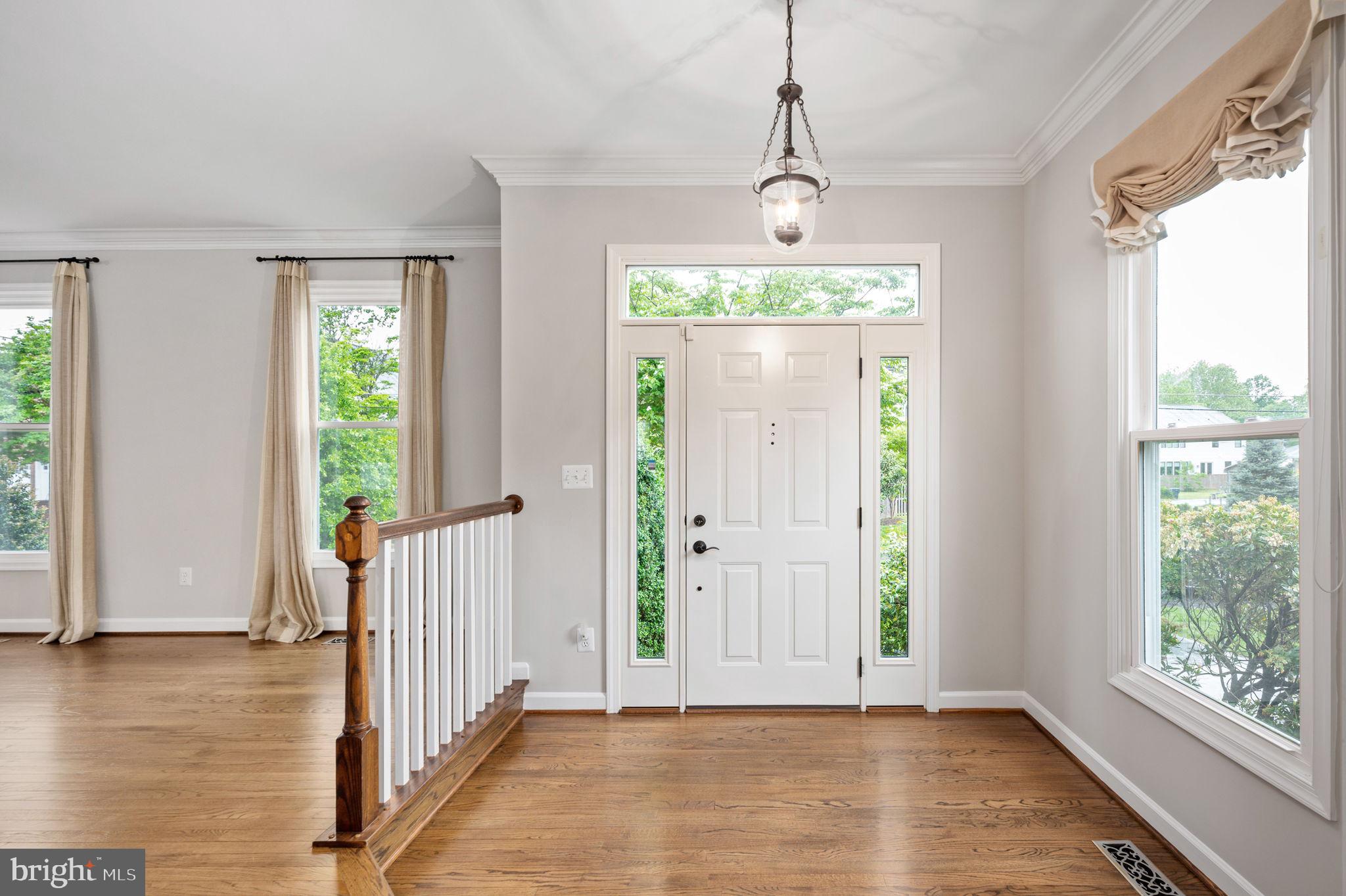 WEST MC LEAN - Residential