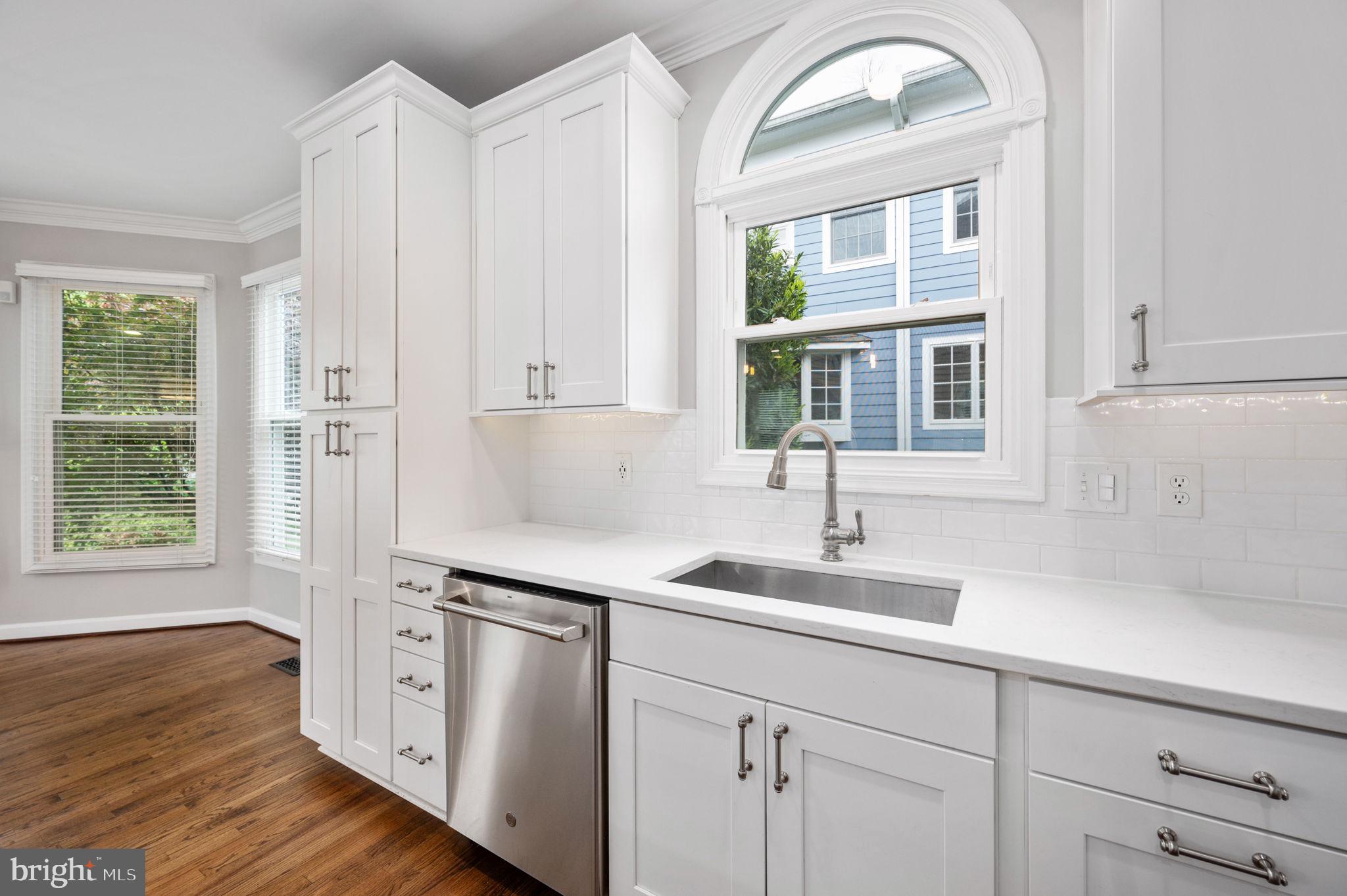 WEST MC LEAN - Residential