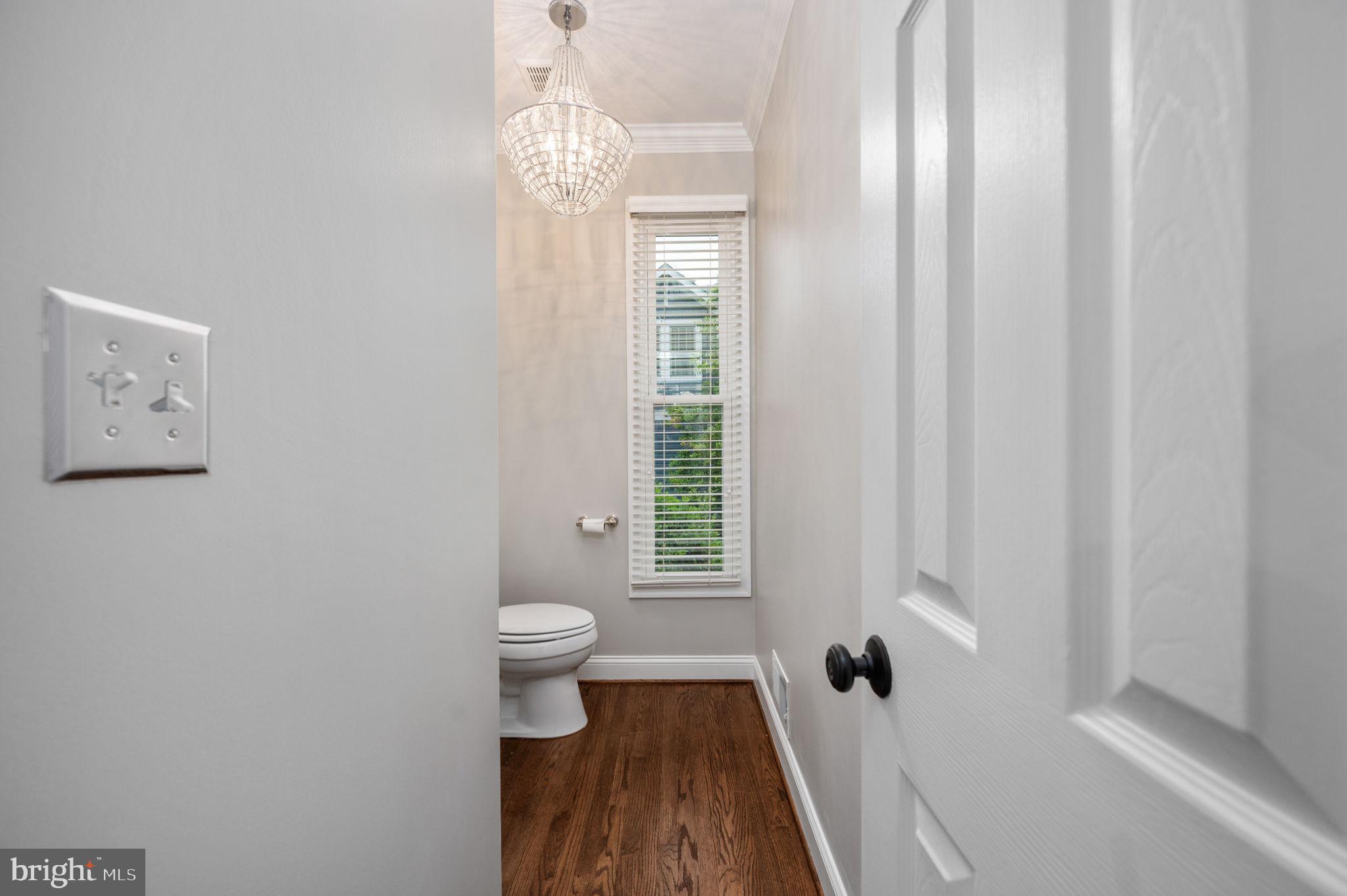 WEST MC LEAN - Residential