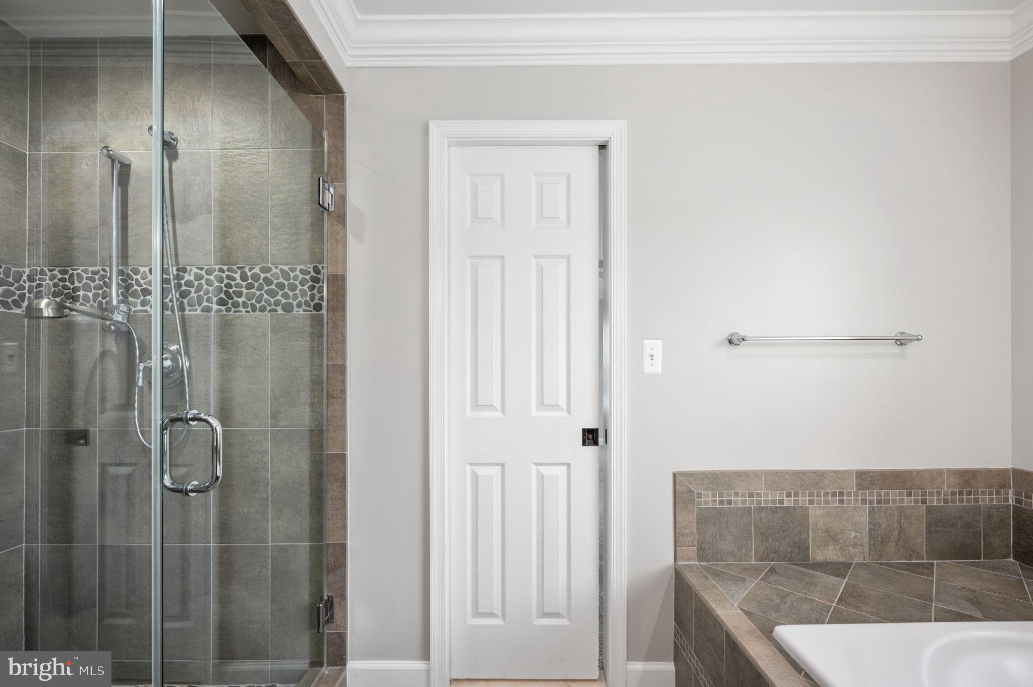 WEST MC LEAN - Residential