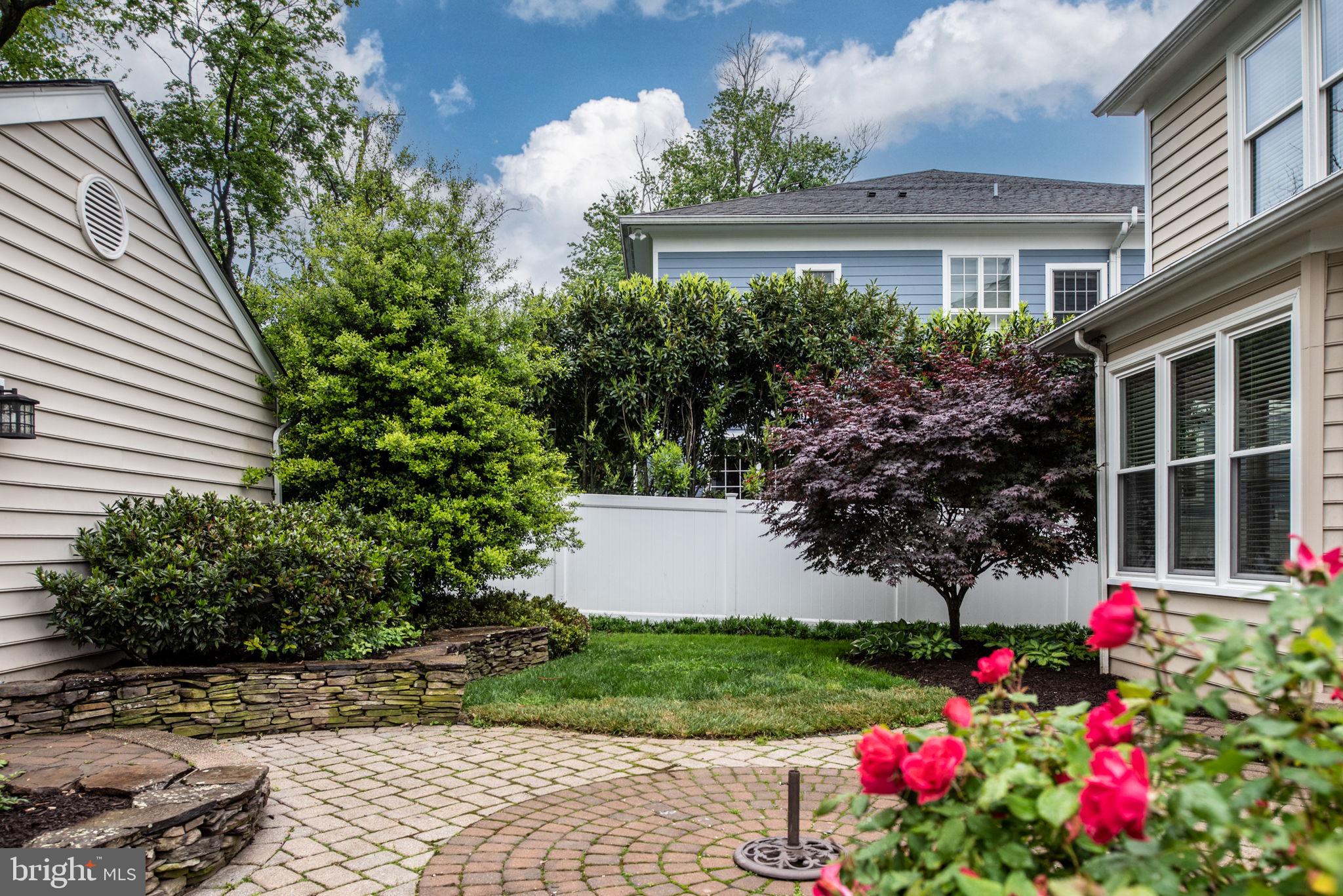 WEST MC LEAN - Residential