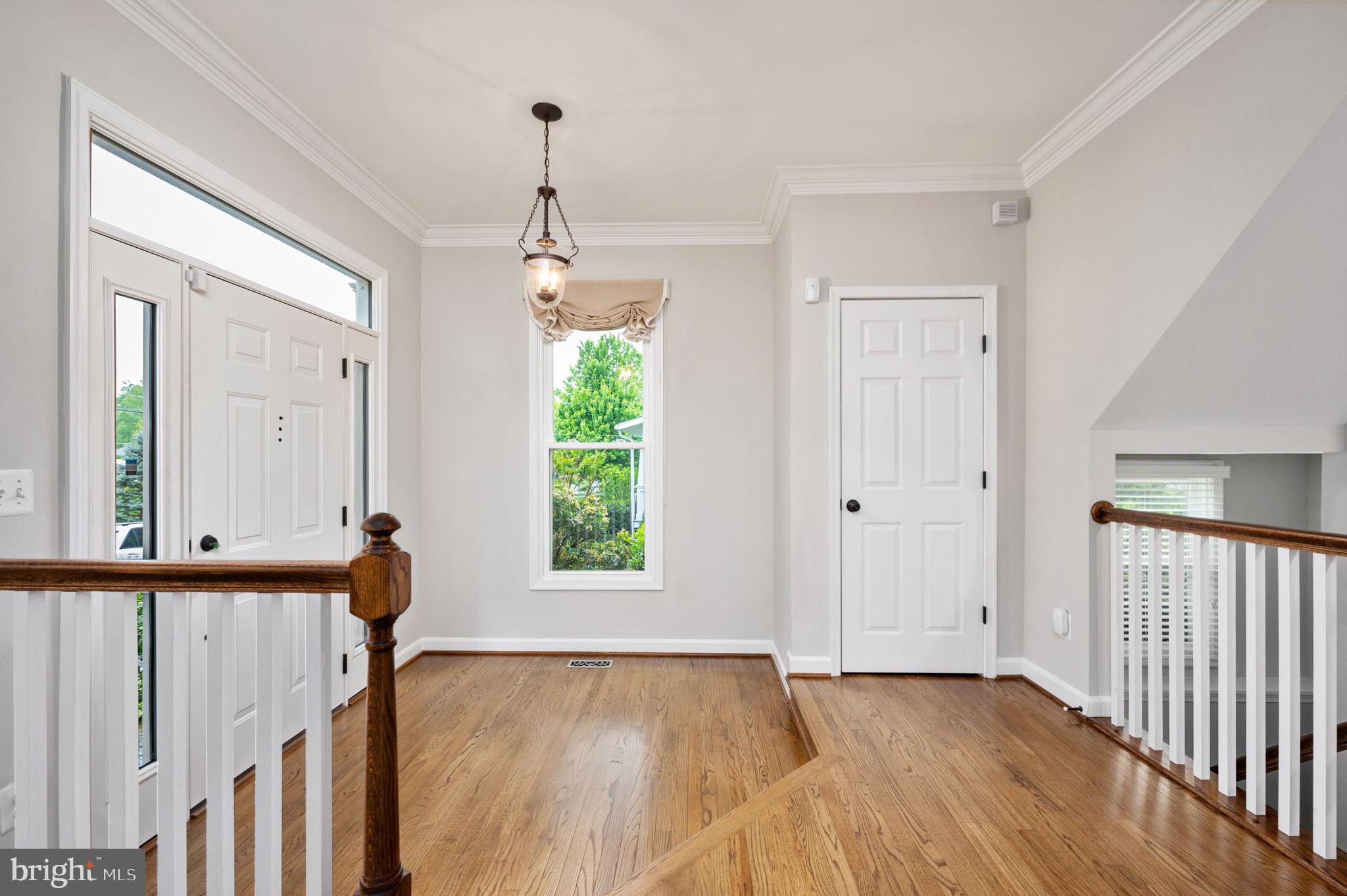 WEST MC LEAN - Residential