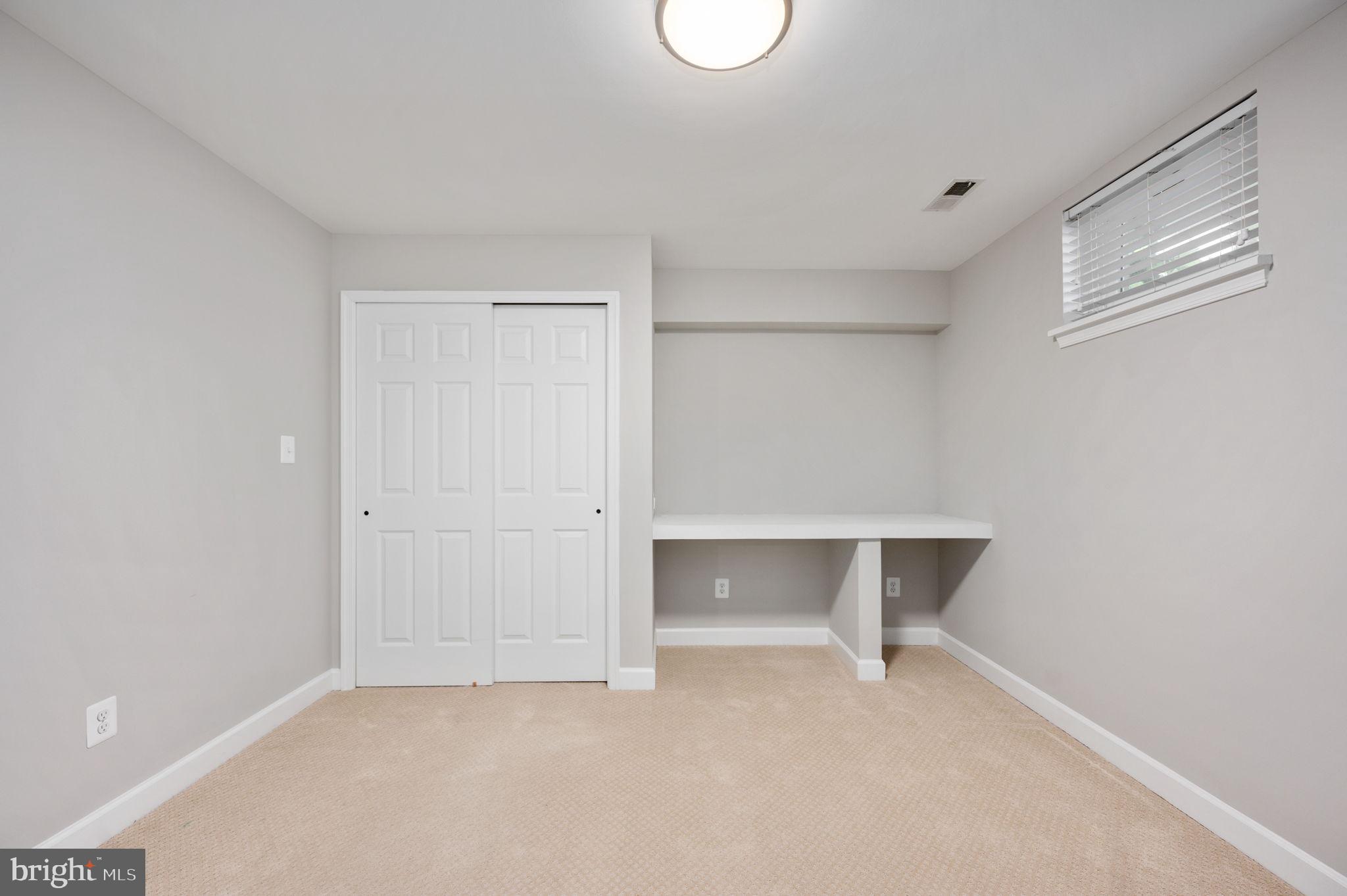 WEST MC LEAN - Residential