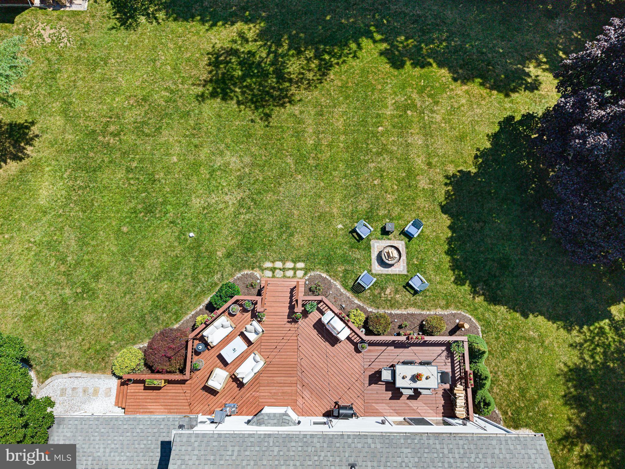 62 DARIEN ROAD