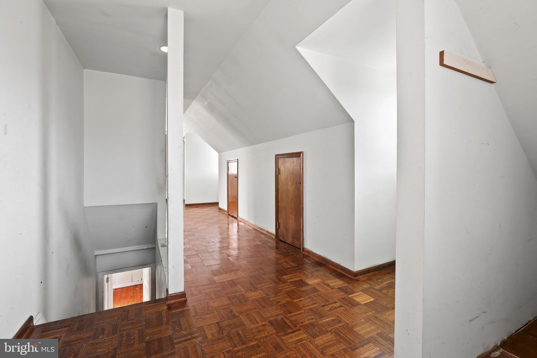 HILTON - Residential