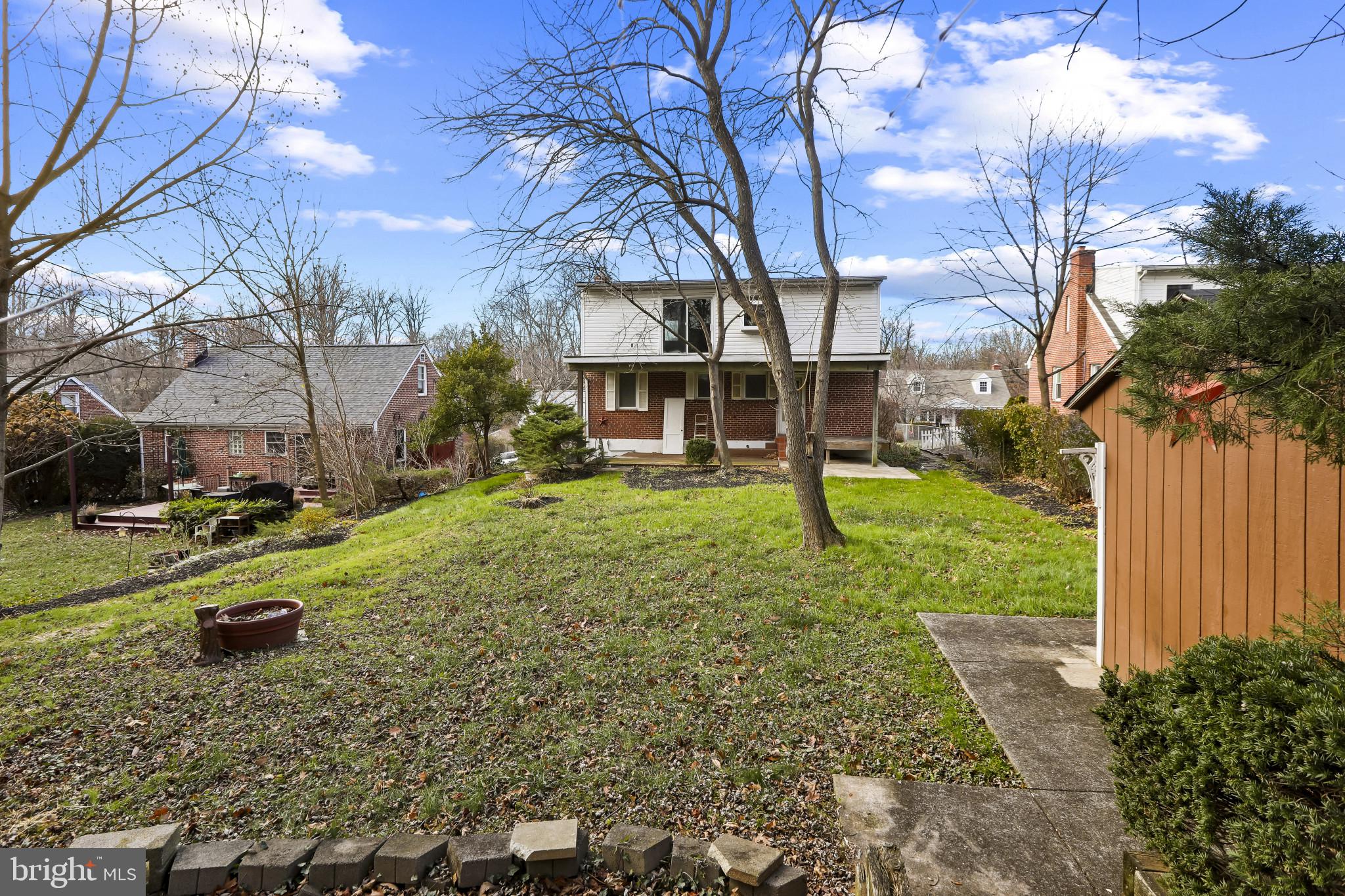 HILTON - Residential