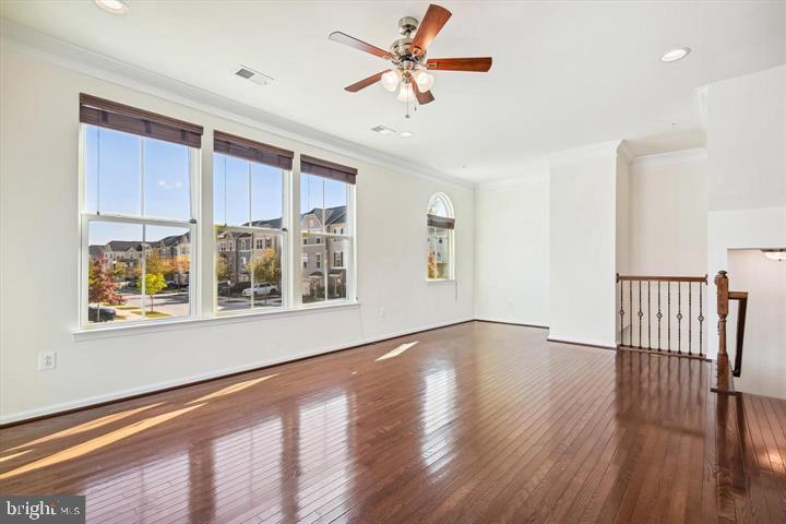 CREEKSIDE VILLAGE AT TANYARD SPRINGS - Residential Lease