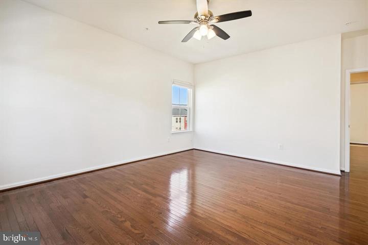 CREEKSIDE VILLAGE AT TANYARD SPRINGS - Residential Lease