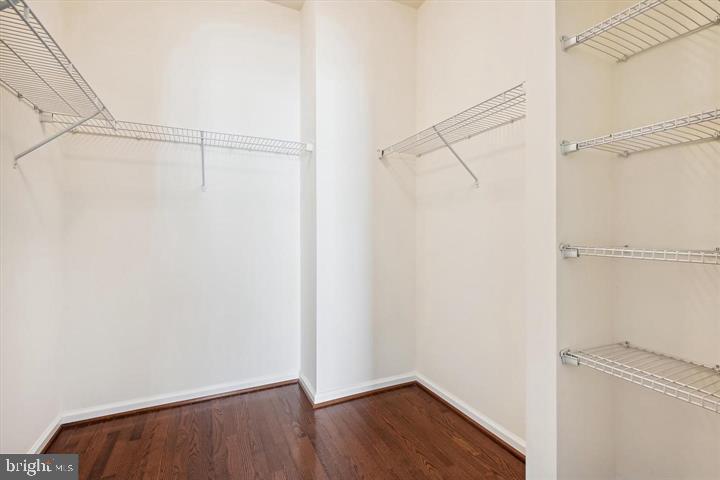 CREEKSIDE VILLAGE AT TANYARD SPRINGS - Residential Lease