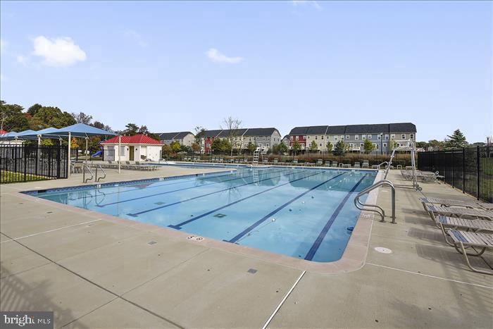 CREEKSIDE VILLAGE AT TANYARD SPRINGS - Residential Lease