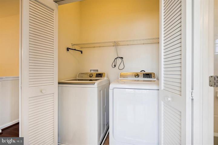 CREEKSIDE VILLAGE AT TANYARD SPRINGS - Residential Lease