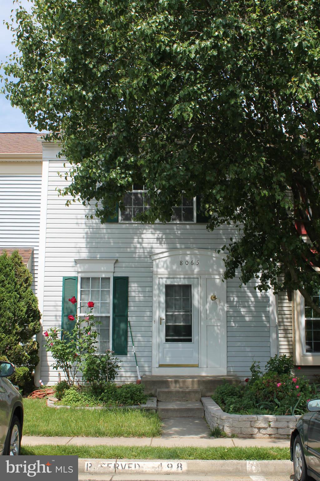 LANDSDOWNE - Residential Lease