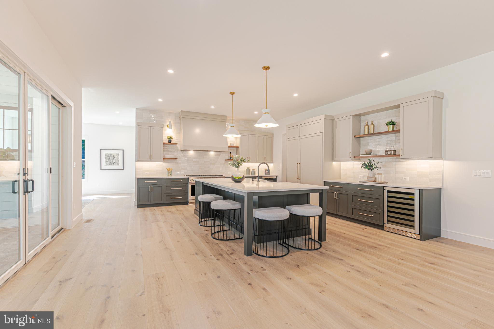 OAKDALE PARK - Residential