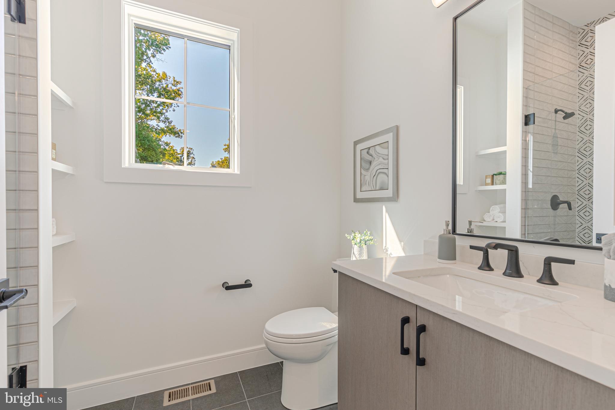 OAKDALE PARK - Residential