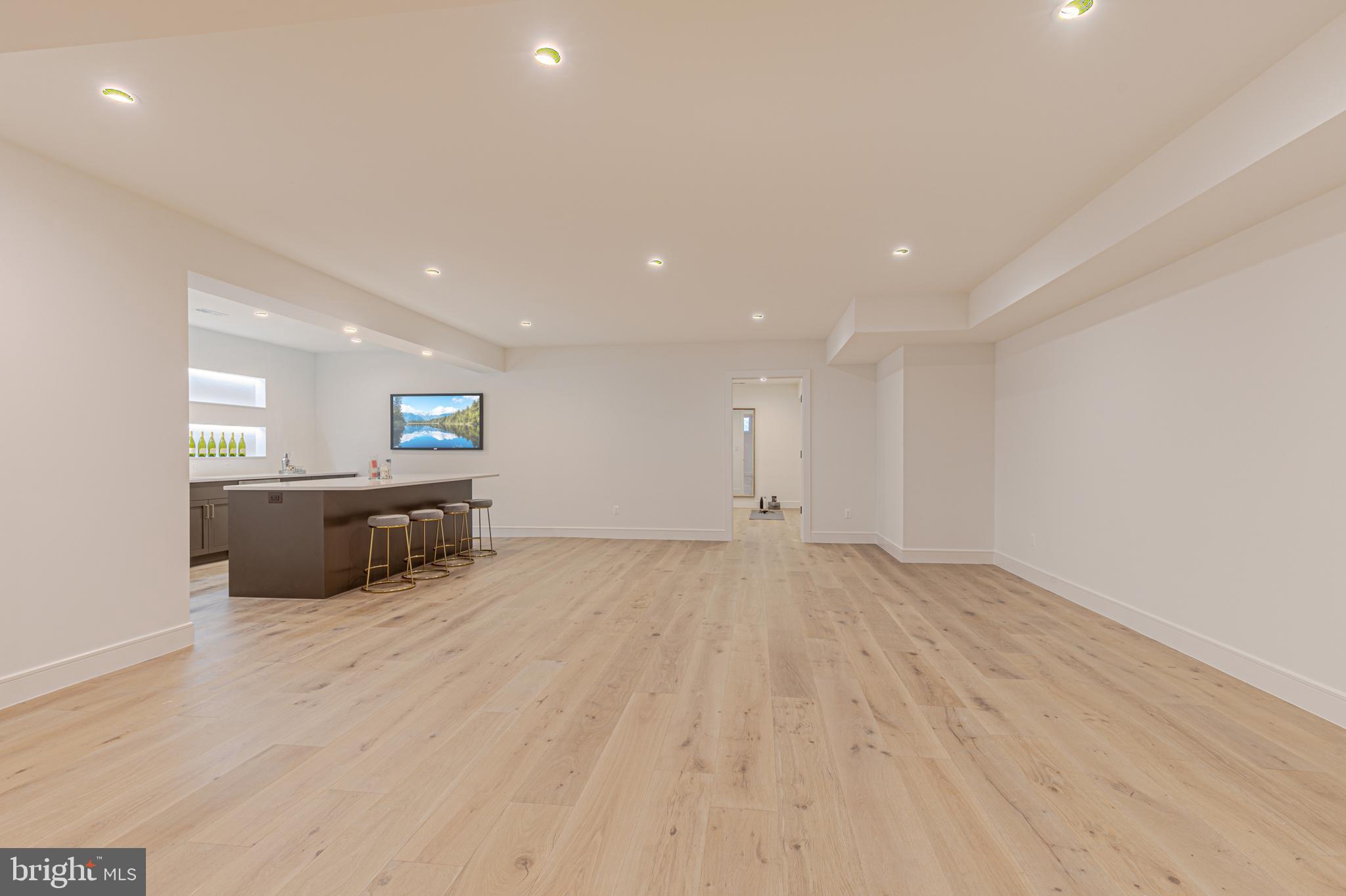 OAKDALE PARK - Residential