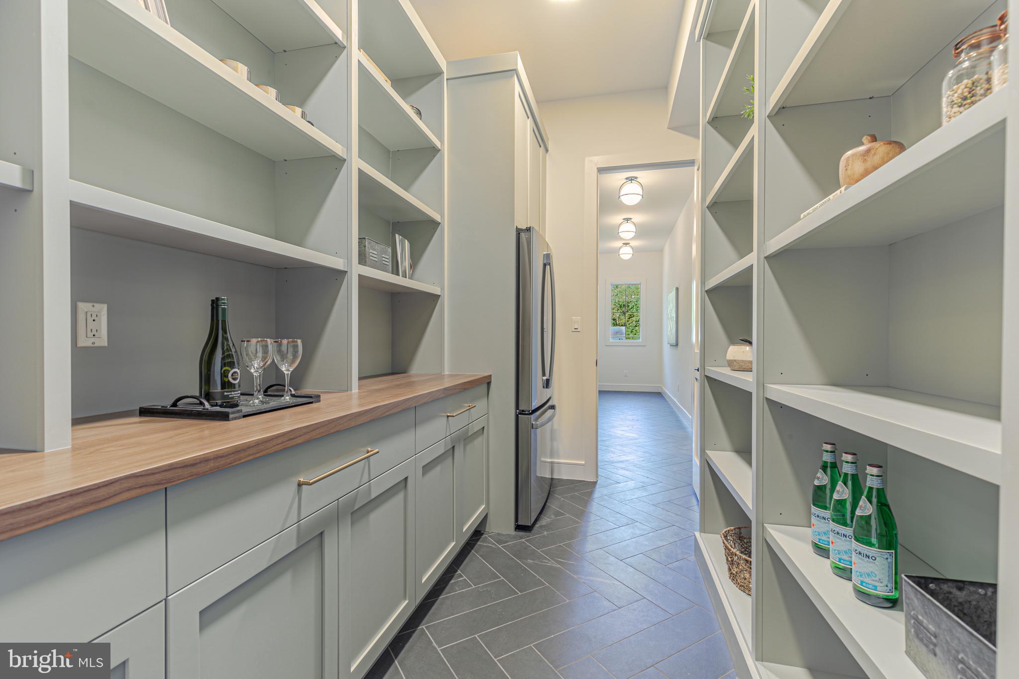 OAKDALE PARK - Residential