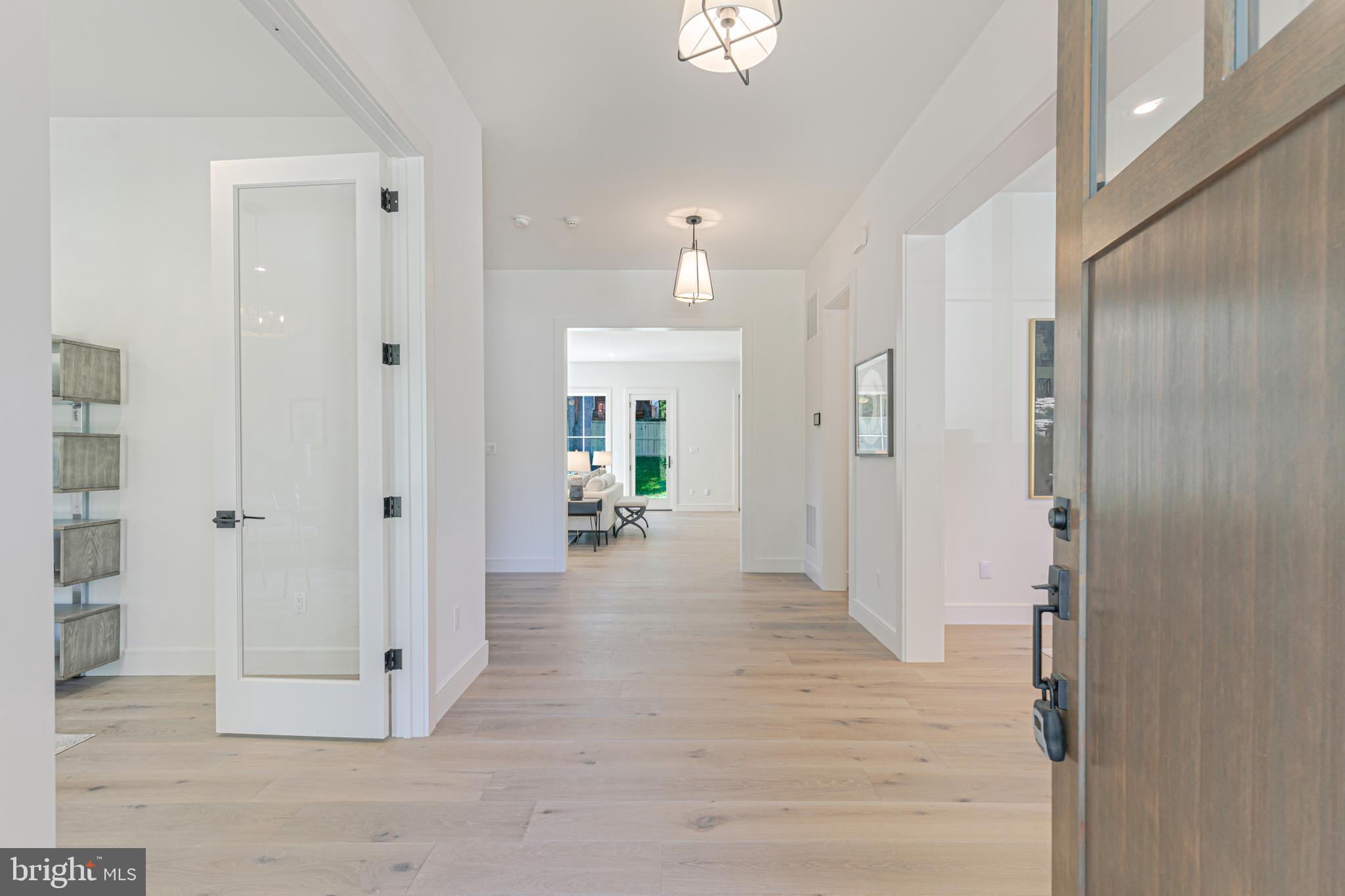 OAKDALE PARK - Residential