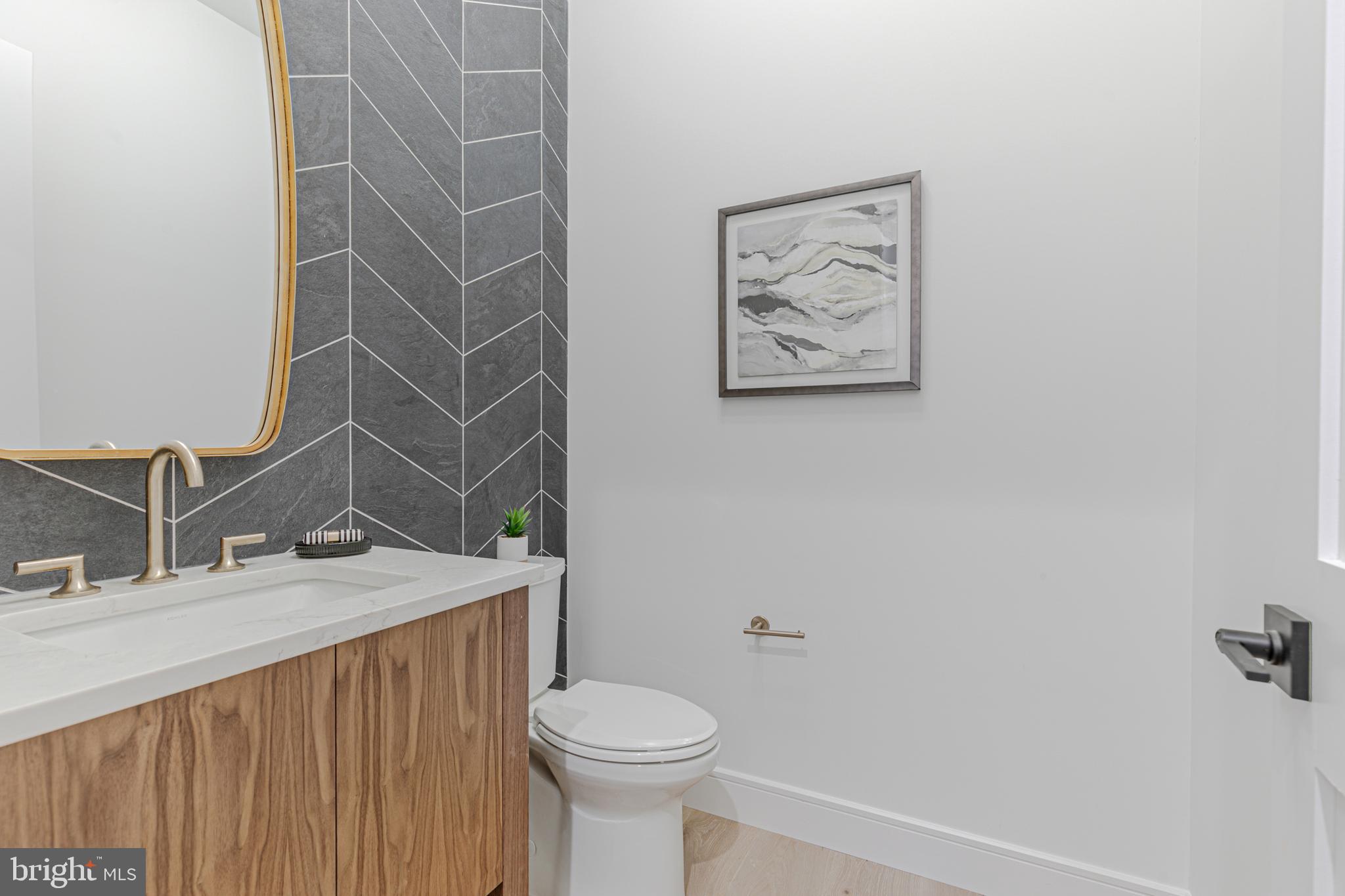 OAKDALE PARK - Residential