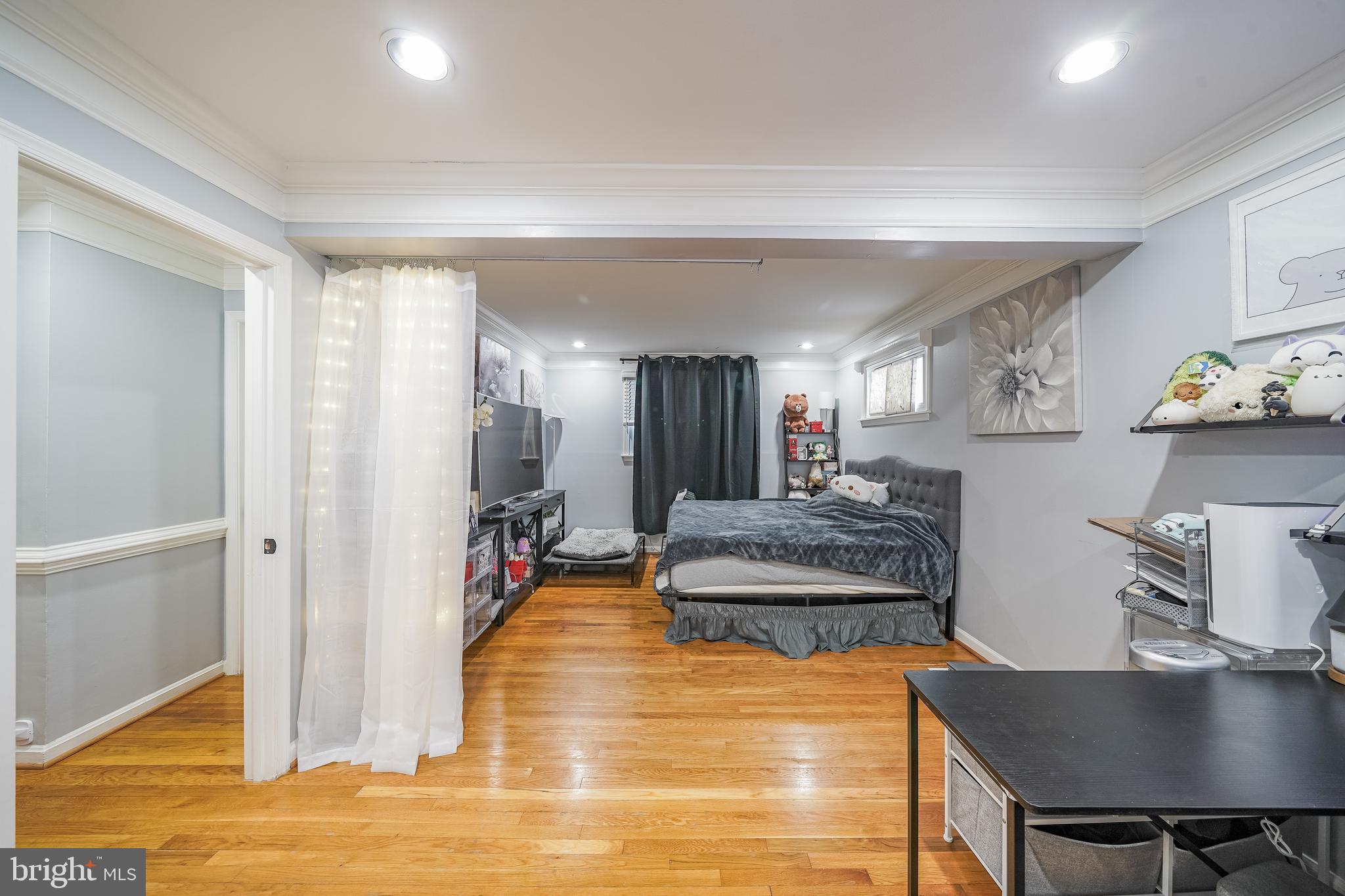 LOISDALE ESTATES - Residential Lease