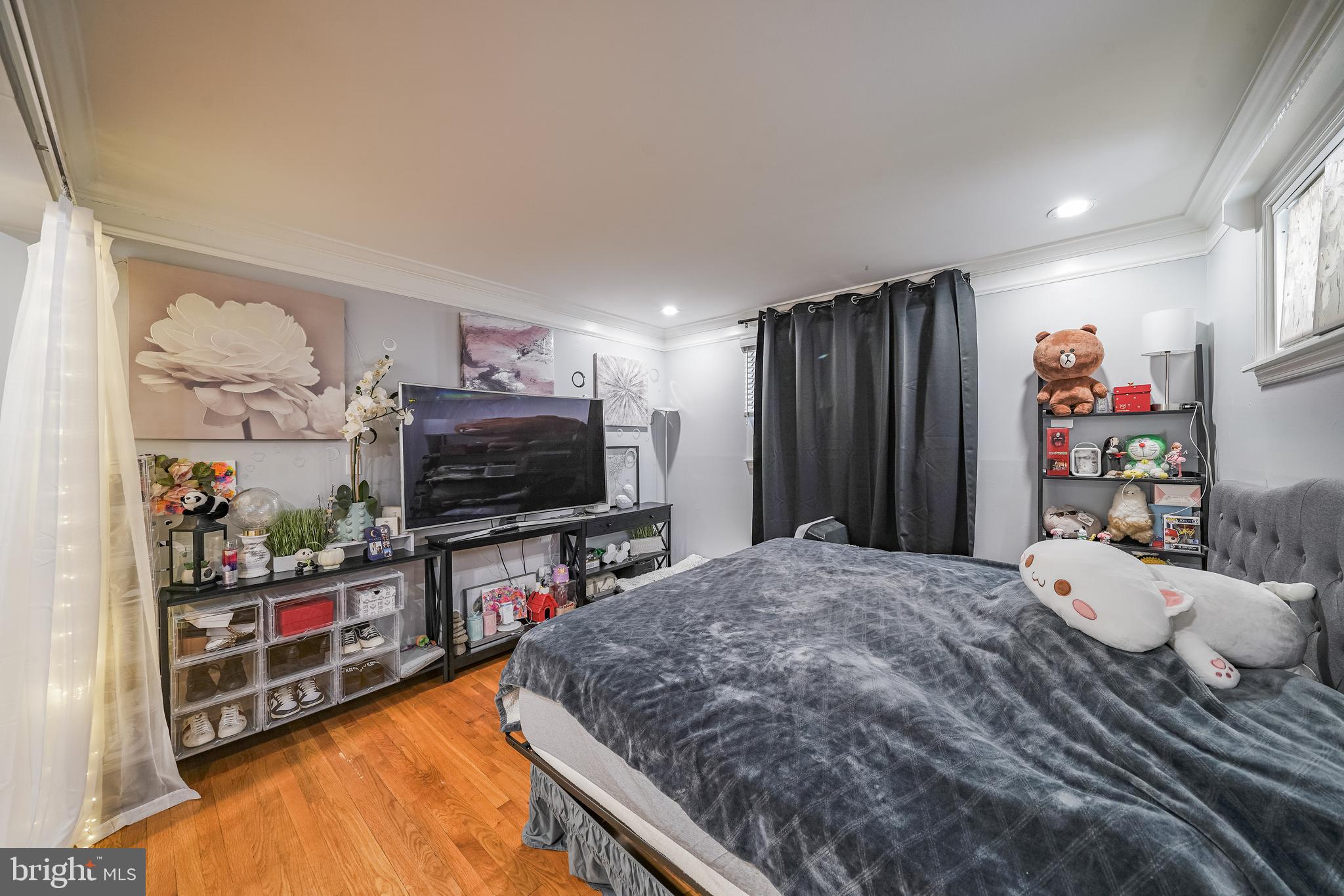 LOISDALE ESTATES - Residential Lease