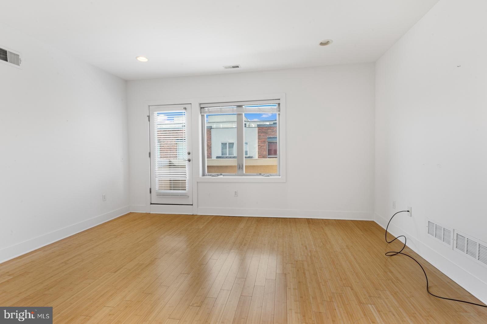 NORTHERN LIBERTIES - Residential Lease