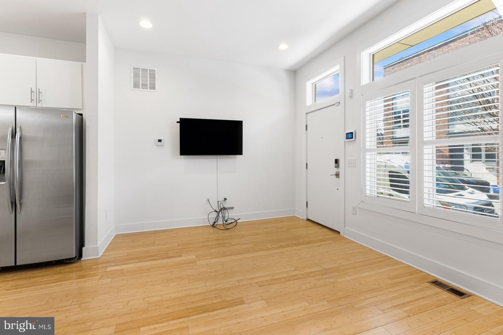 NORTHERN LIBERTIES - Residential Lease