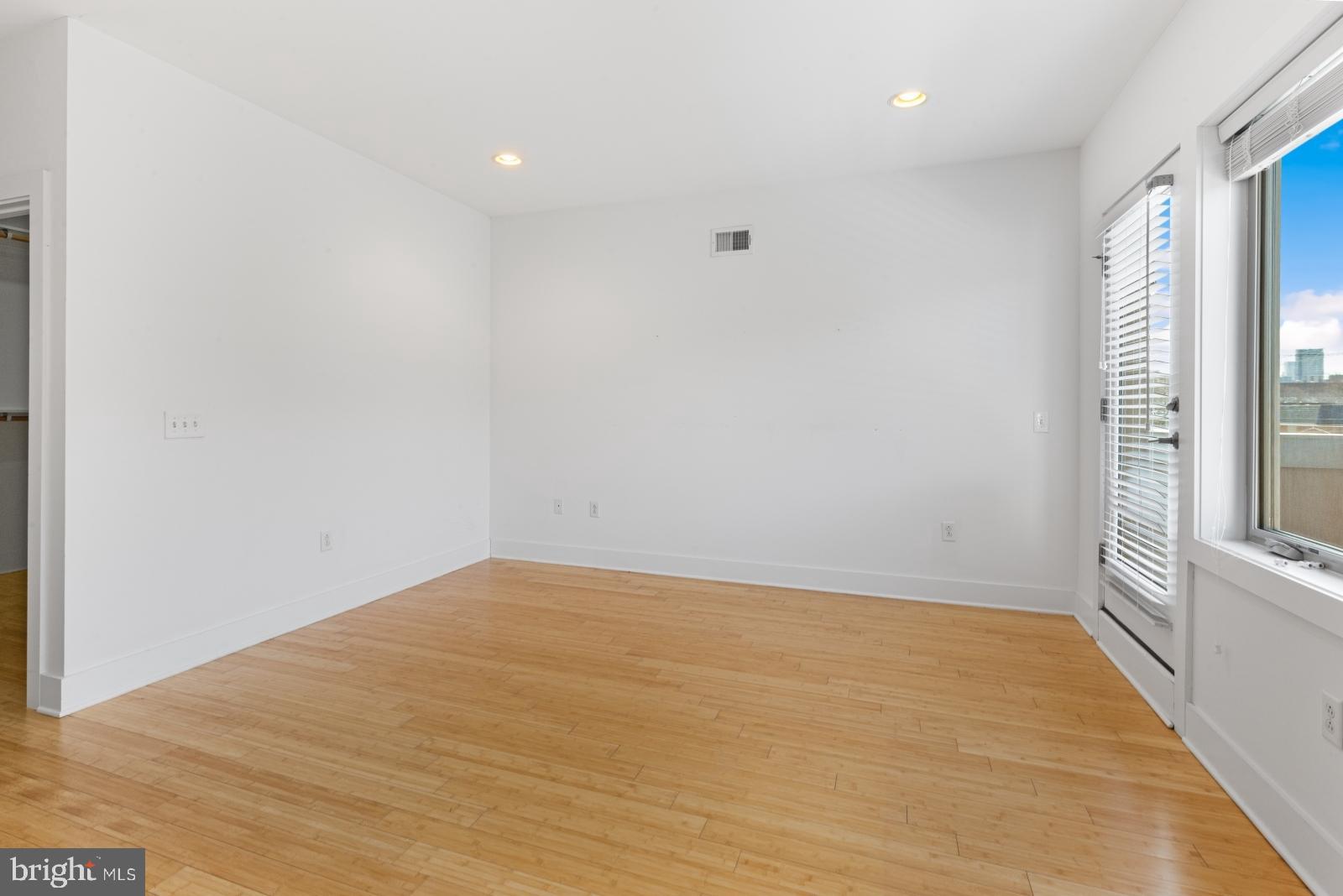 NORTHERN LIBERTIES - Residential Lease
