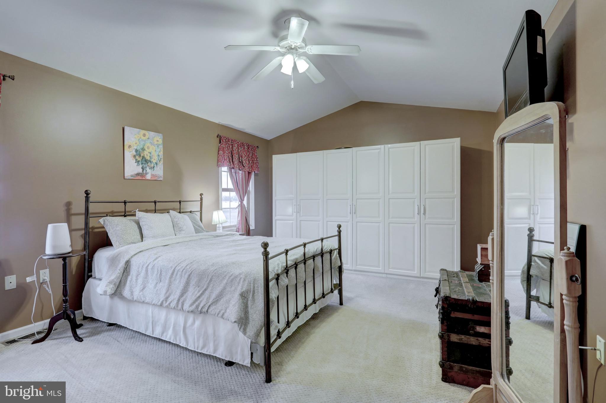 LAKE MEADE - Residential