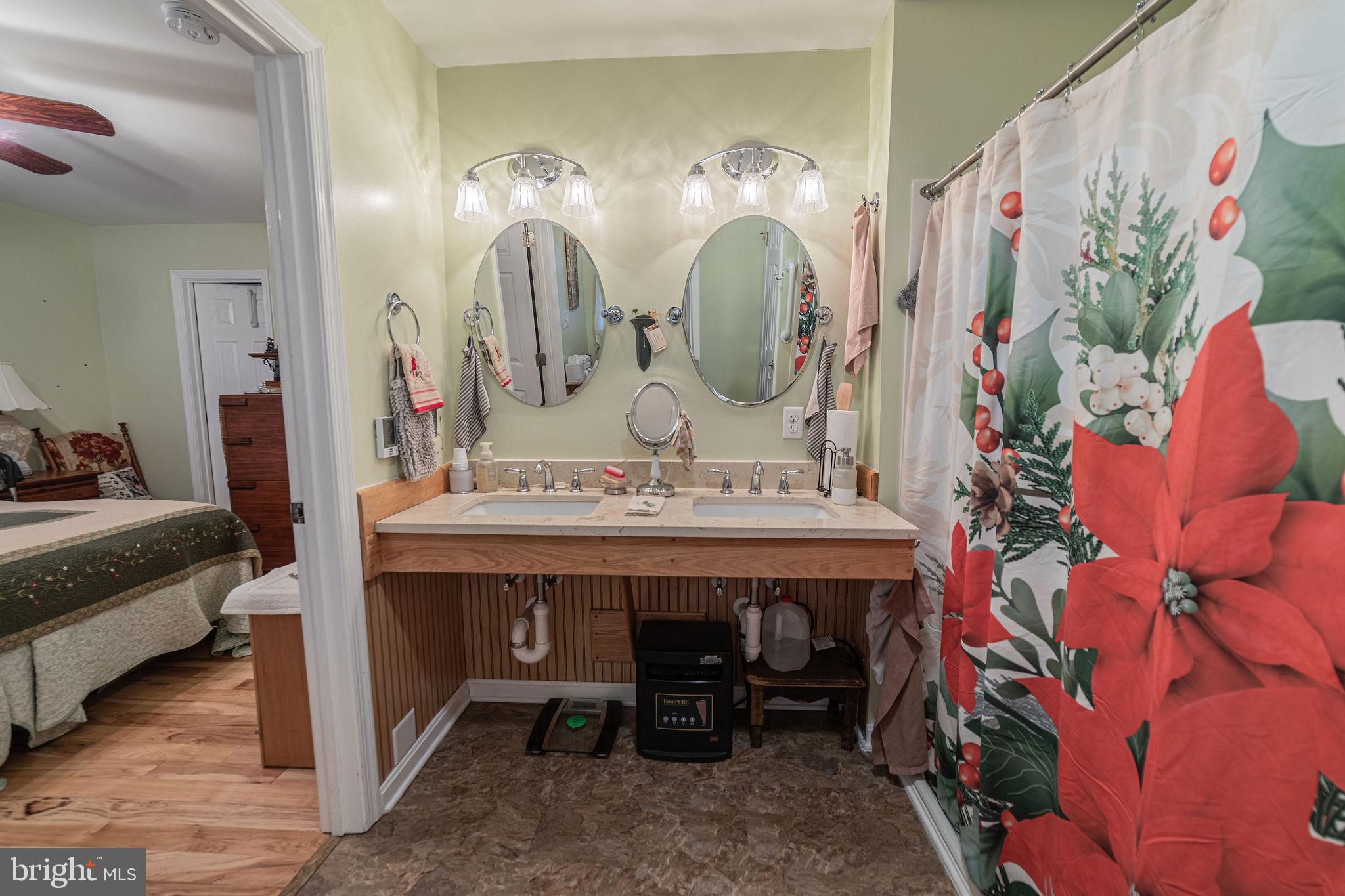 SPRING MILLS - Residential