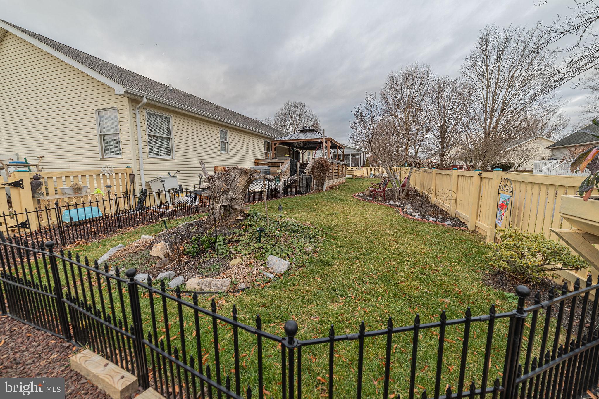 SPRING MILLS - Residential