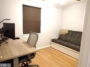 COUNTRY CLUB PARK - Residential Lease