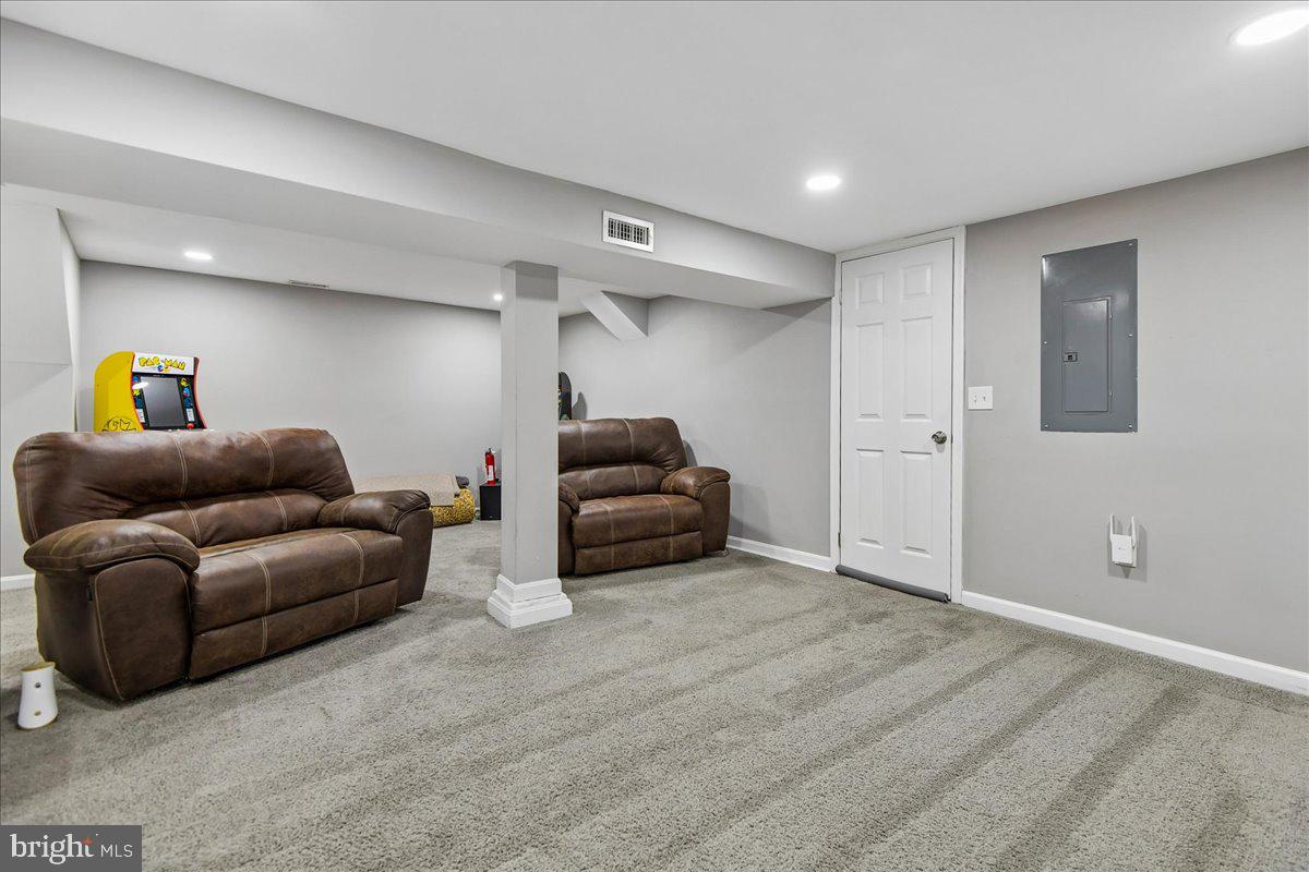COPPIN HEIGHTS - Residential