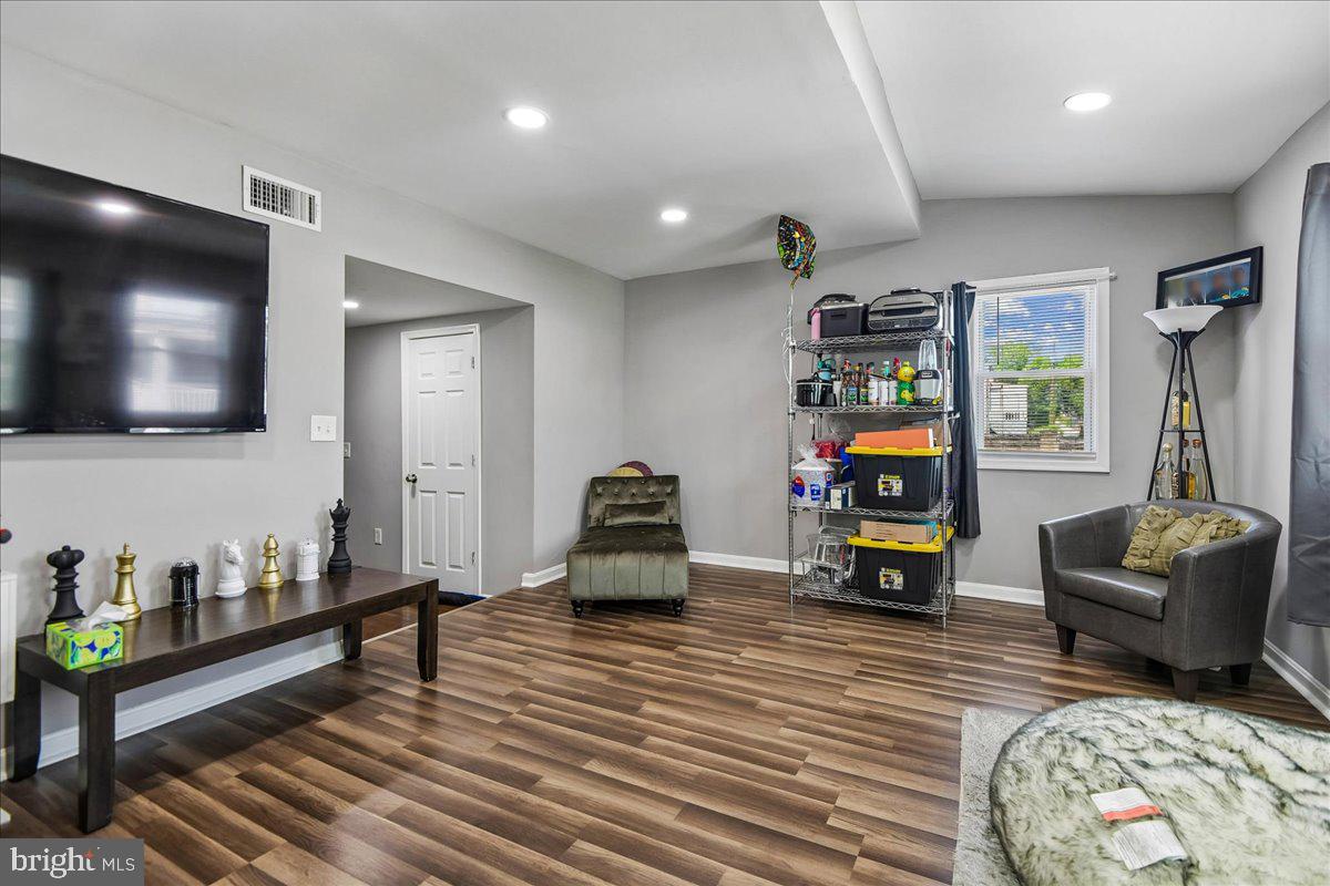 COPPIN HEIGHTS - Residential