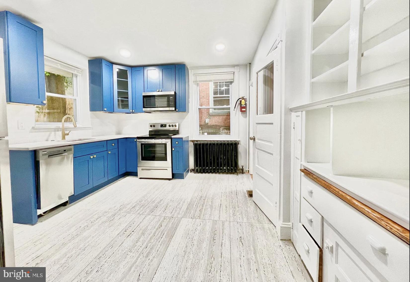 SPRUCE HILL - Residential