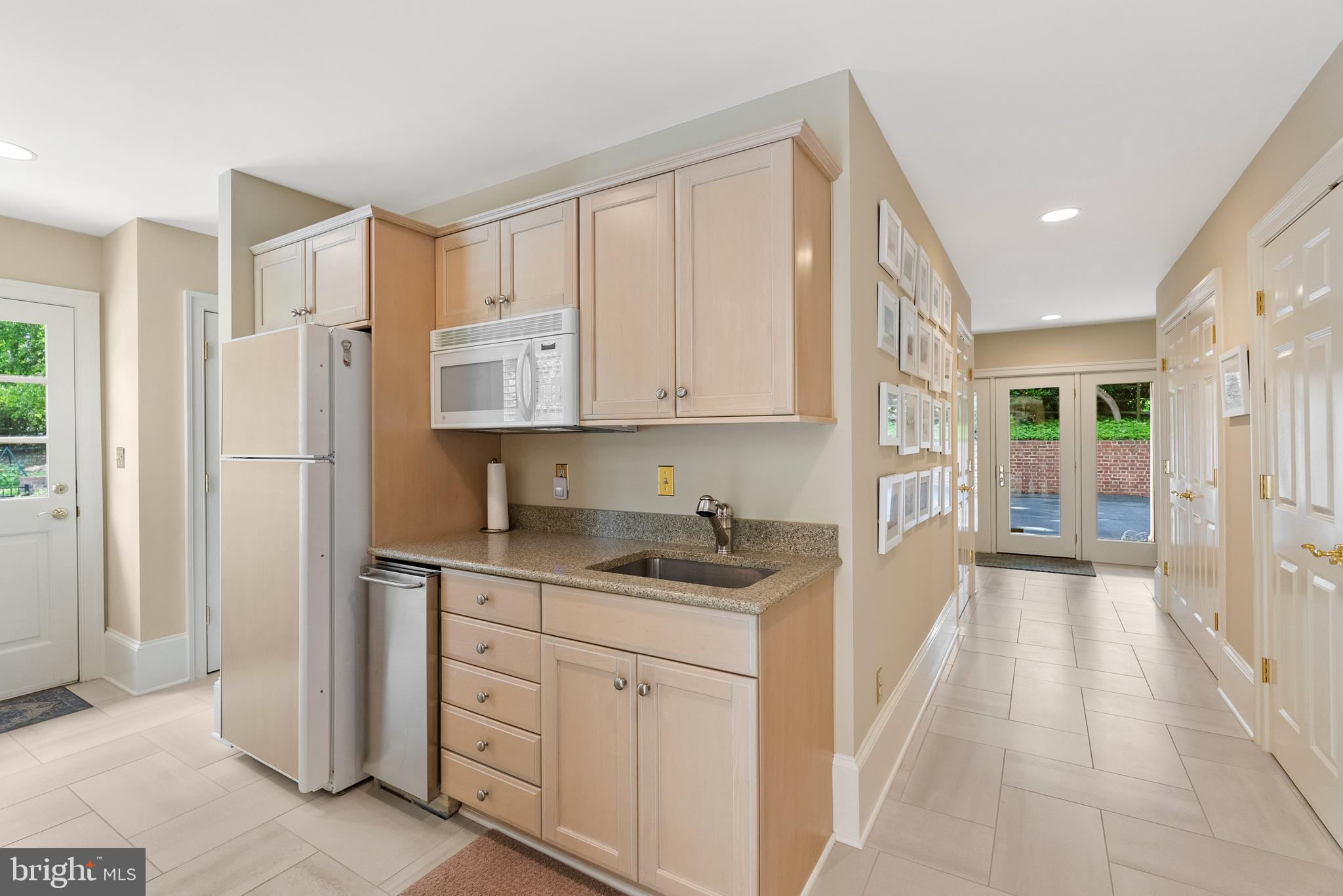 LANGLEY FOREST - Residential