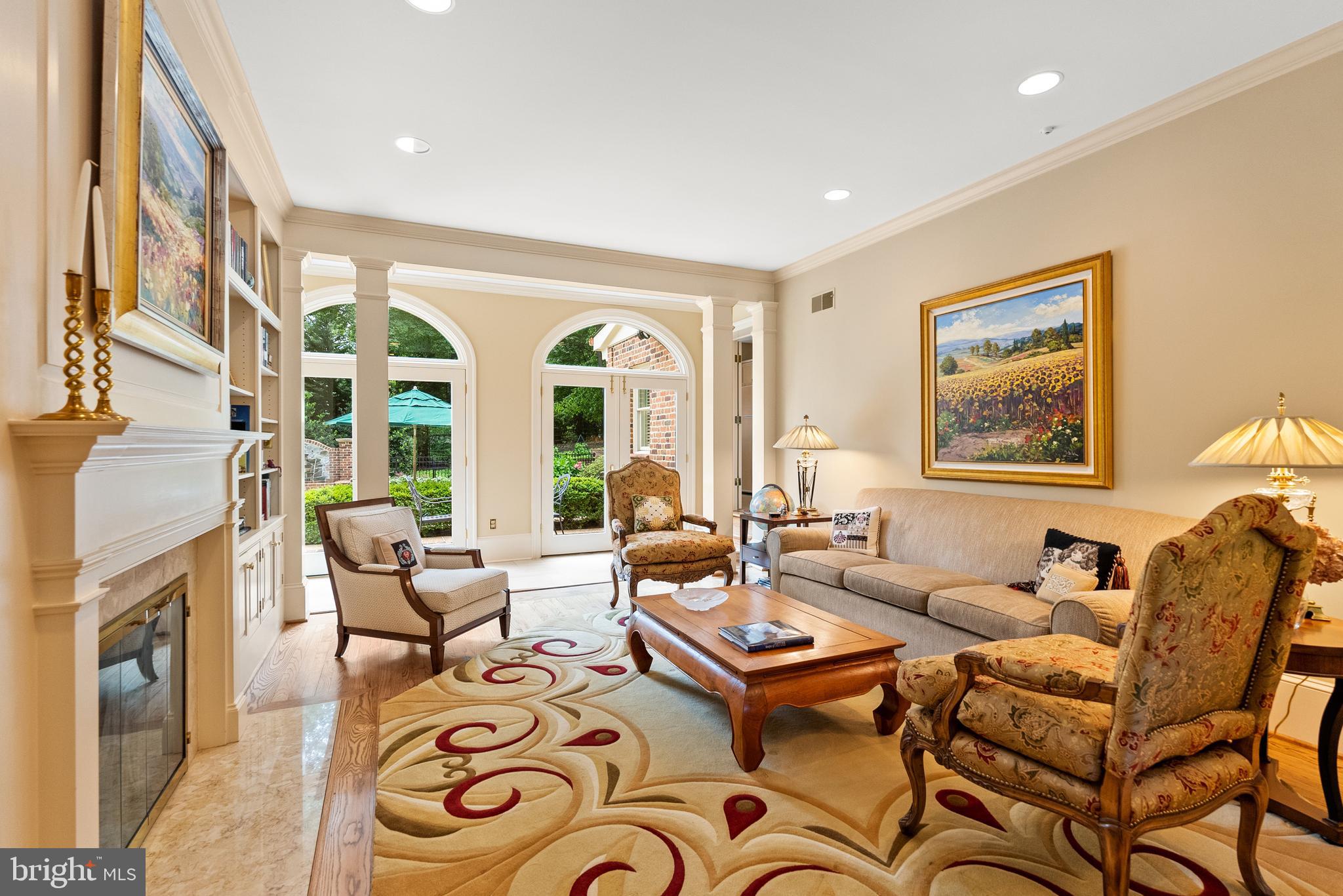 LANGLEY FOREST - Residential