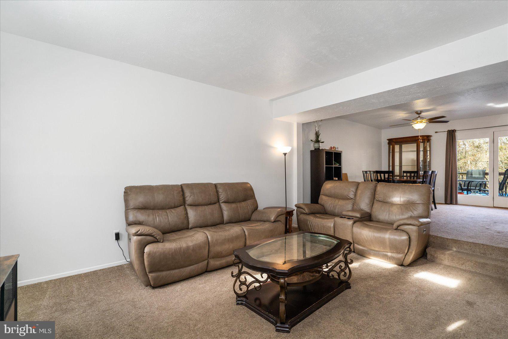 GREENVIEW PARK - Residential Lease