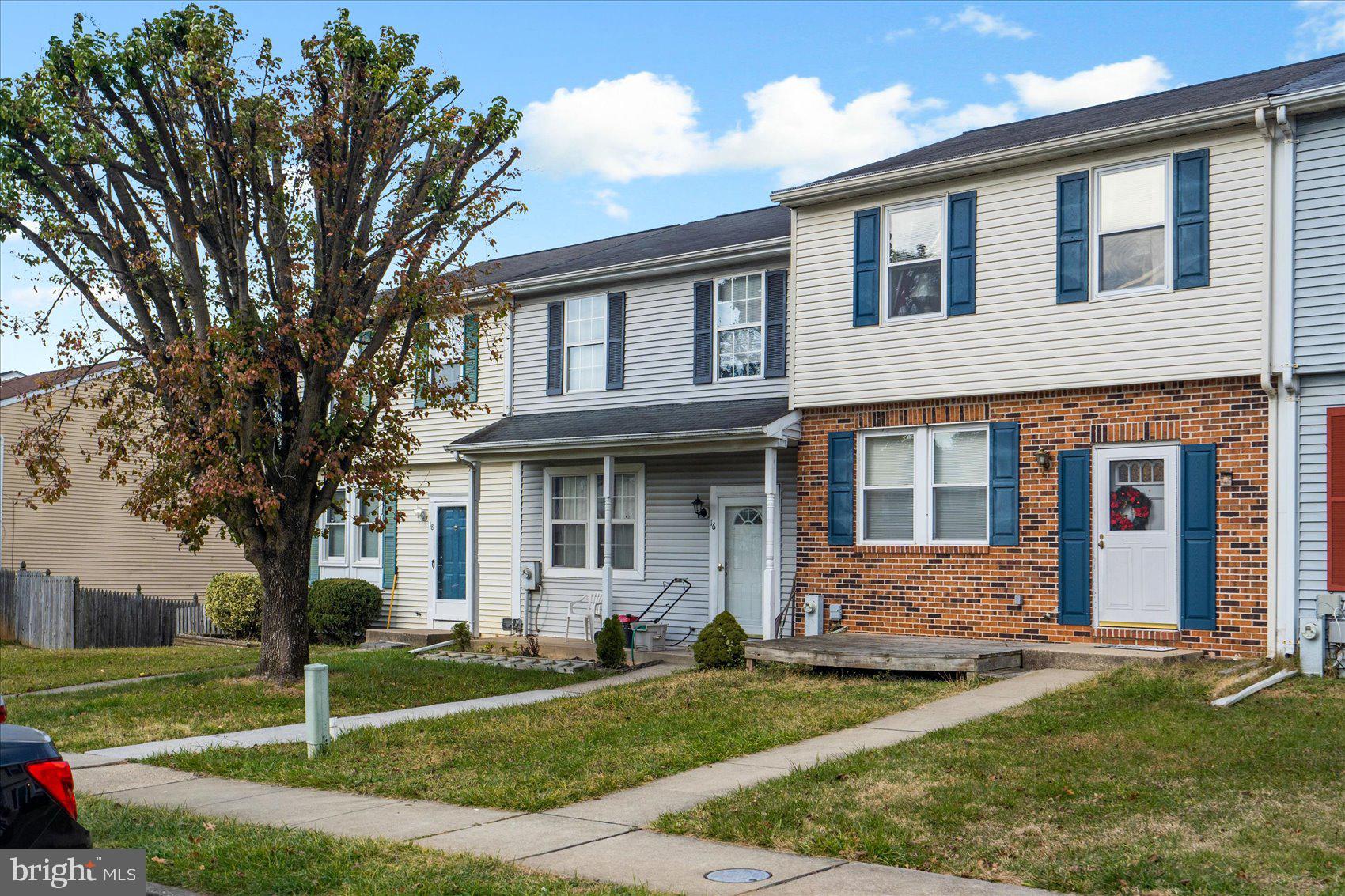 GREENVIEW PARK - Residential Lease