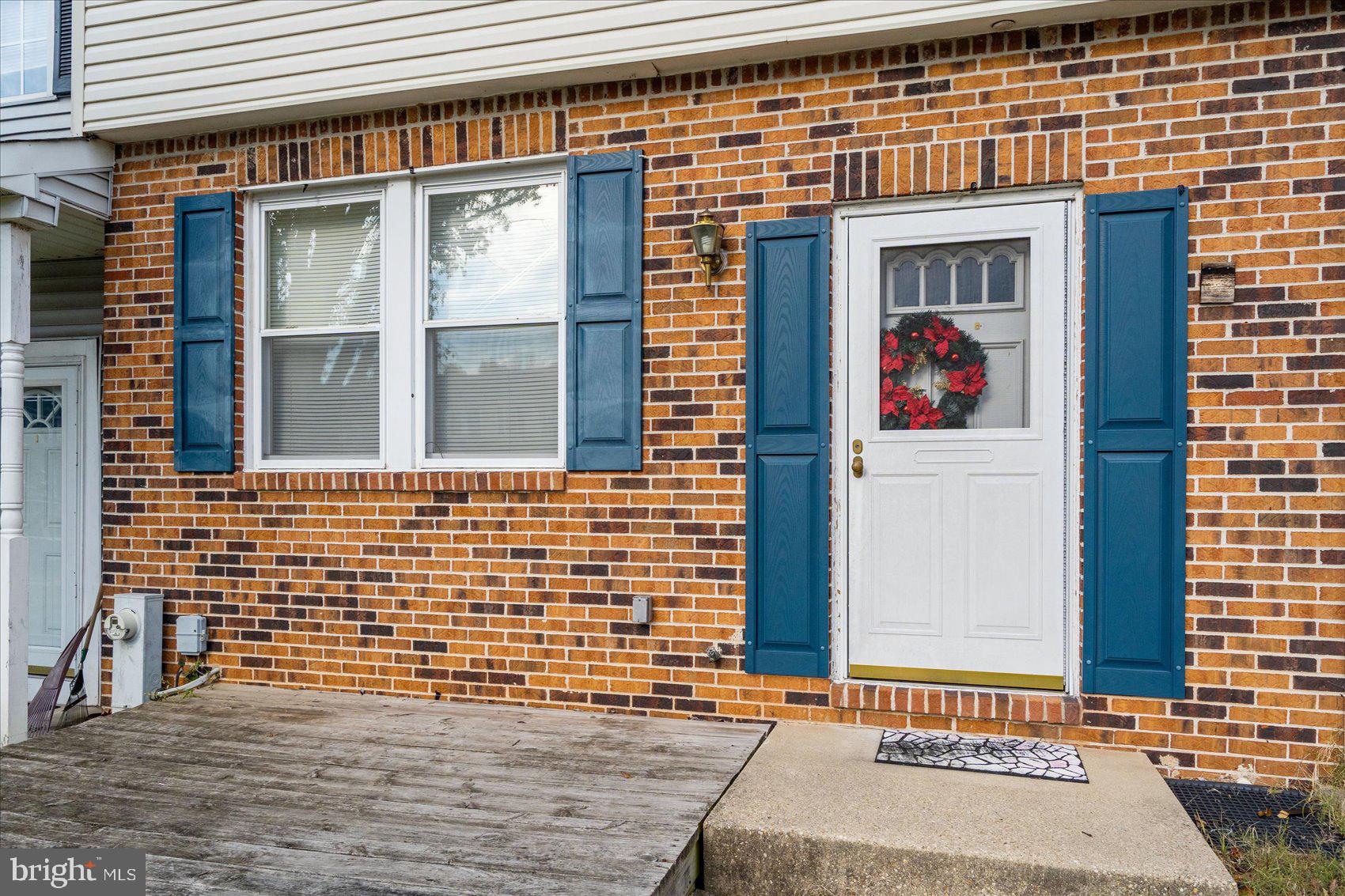 GREENVIEW PARK - Residential Lease