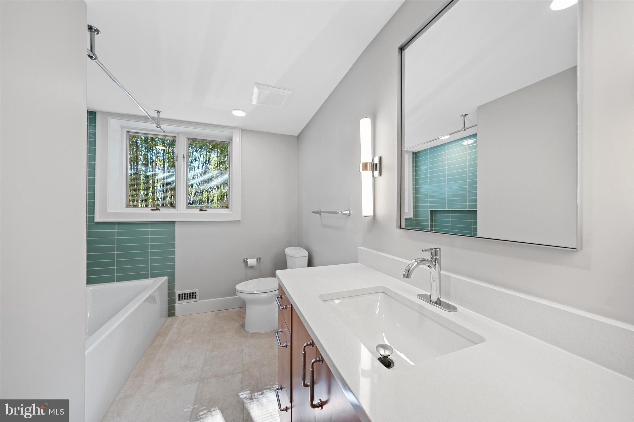 BALLANTRAE - Residential Lease