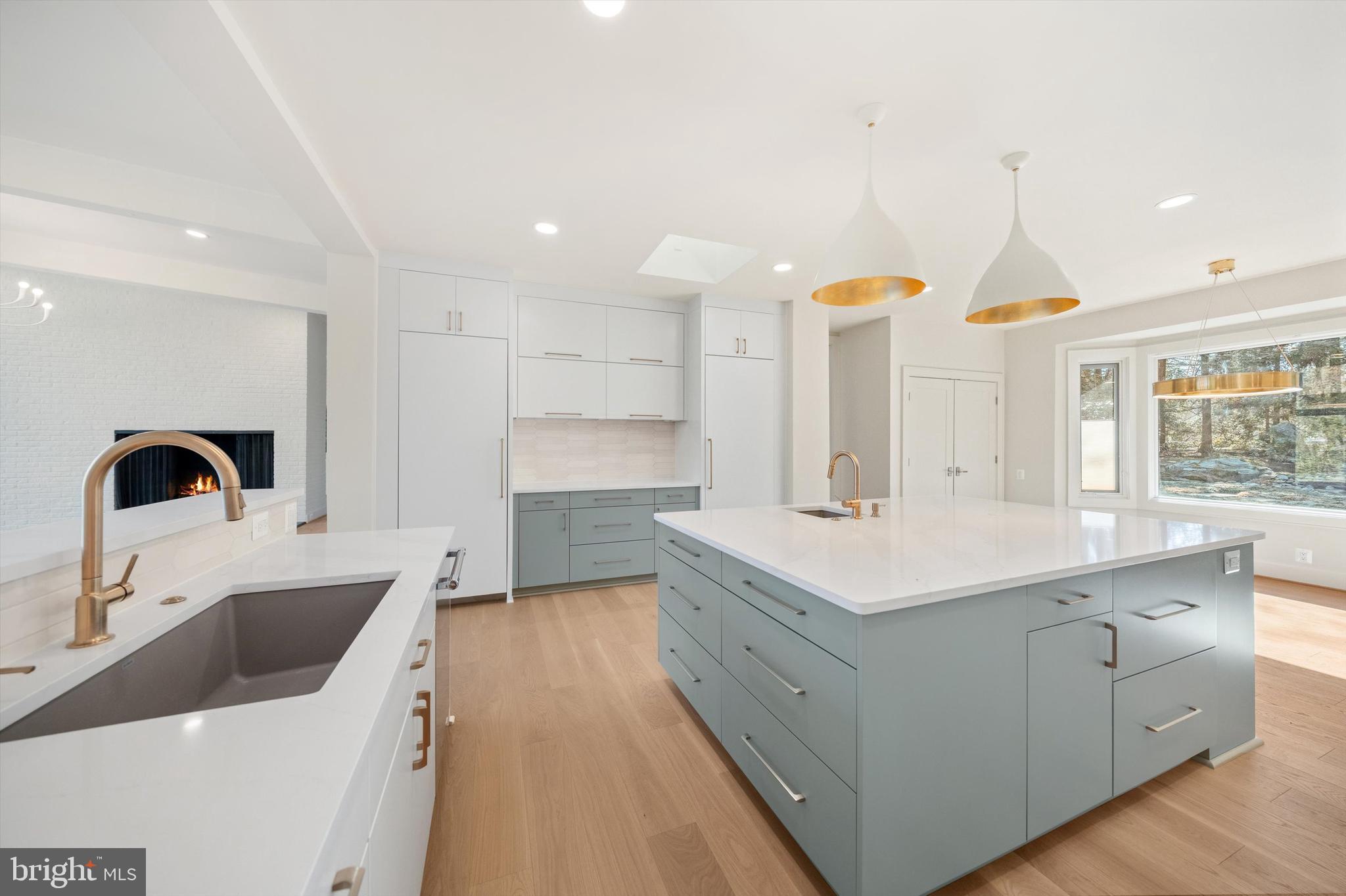 BALLANTRAE - Residential Lease