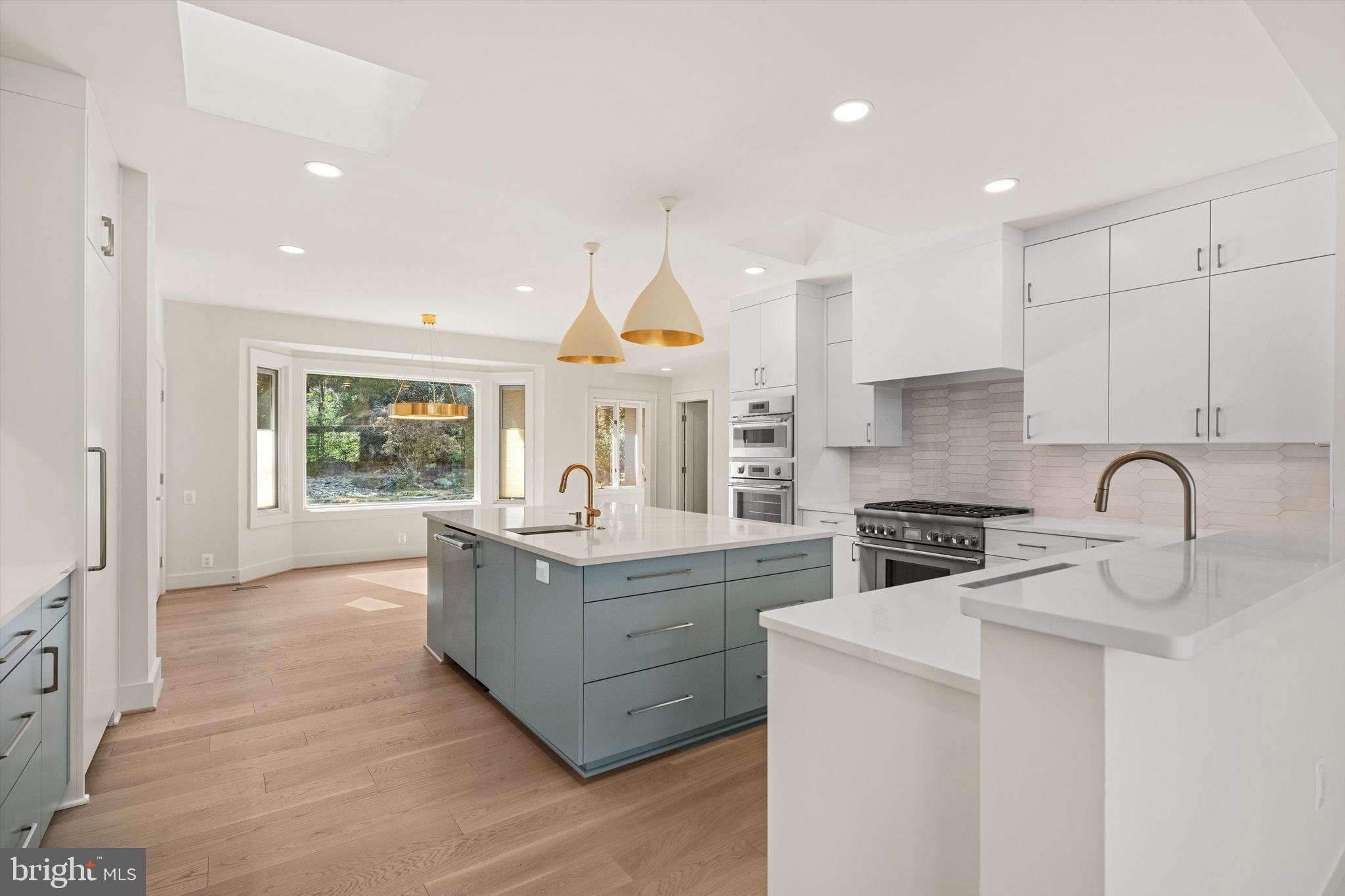 BALLANTRAE - Residential Lease