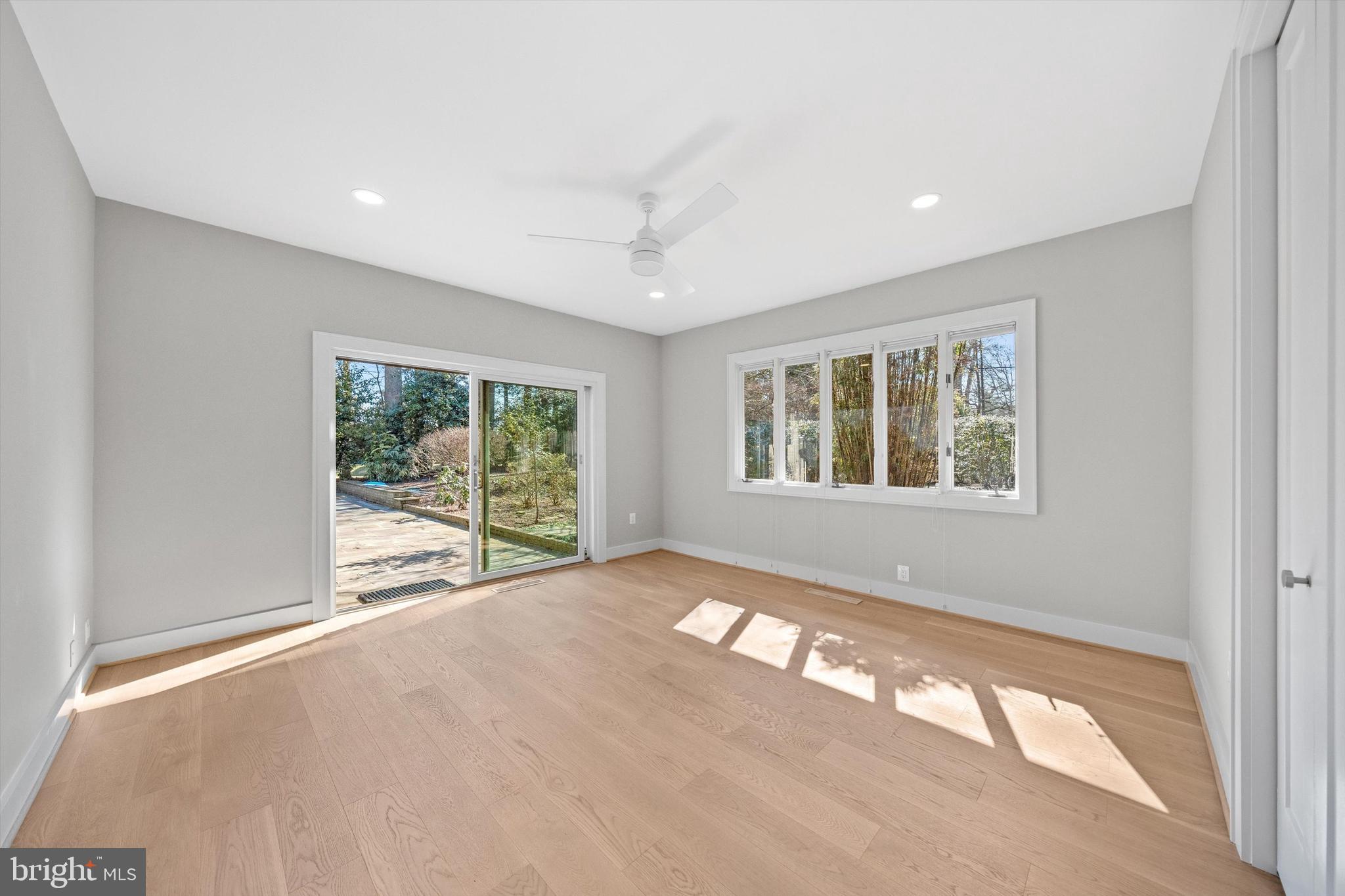 BALLANTRAE - Residential Lease