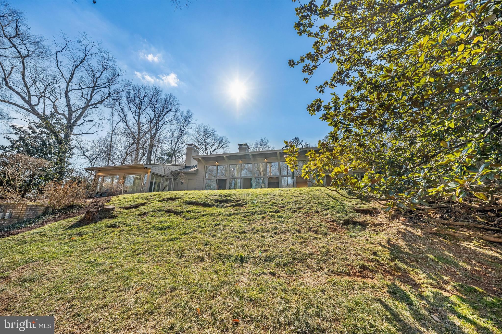 BALLANTRAE - Residential Lease