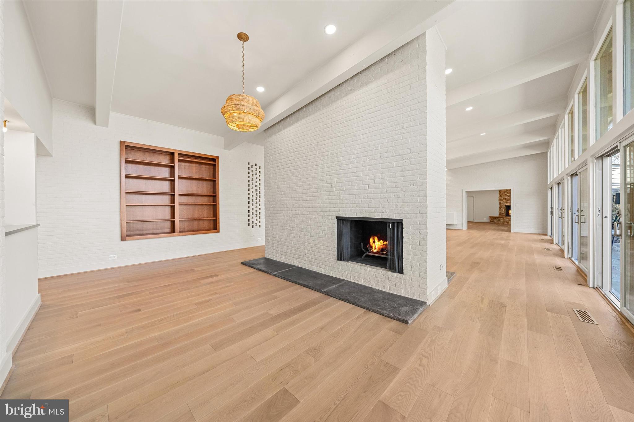 BALLANTRAE - Residential Lease