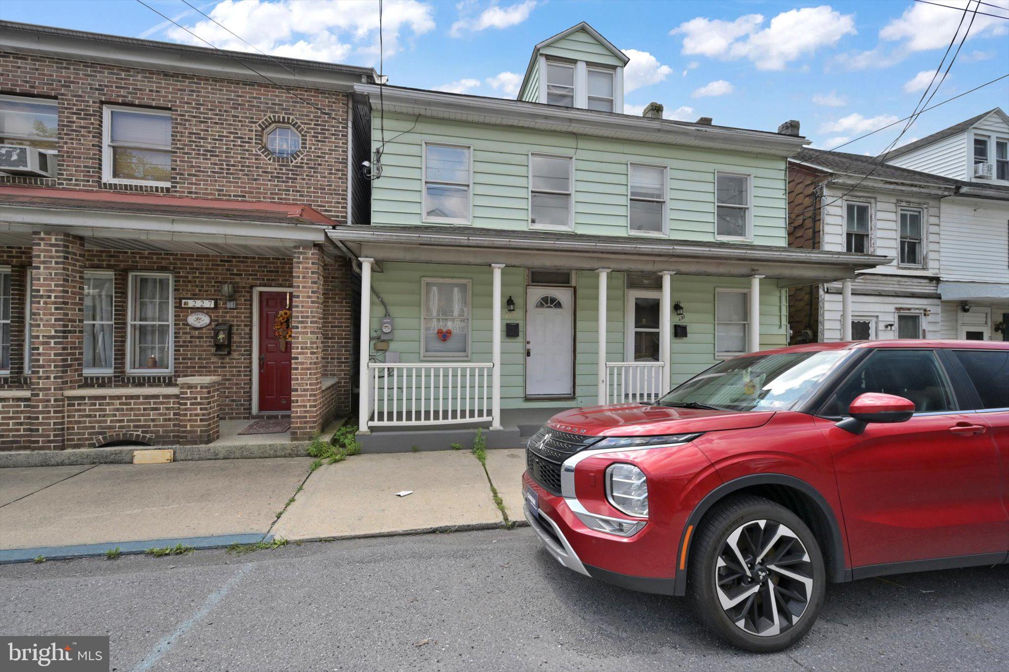 229 VALLEY STREET