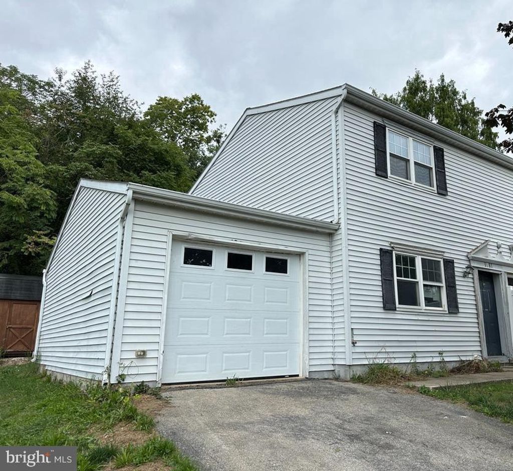 Photo of 1081 Cloverton Drive, Columbia, PA 17512 (MLS # PALA2056022)